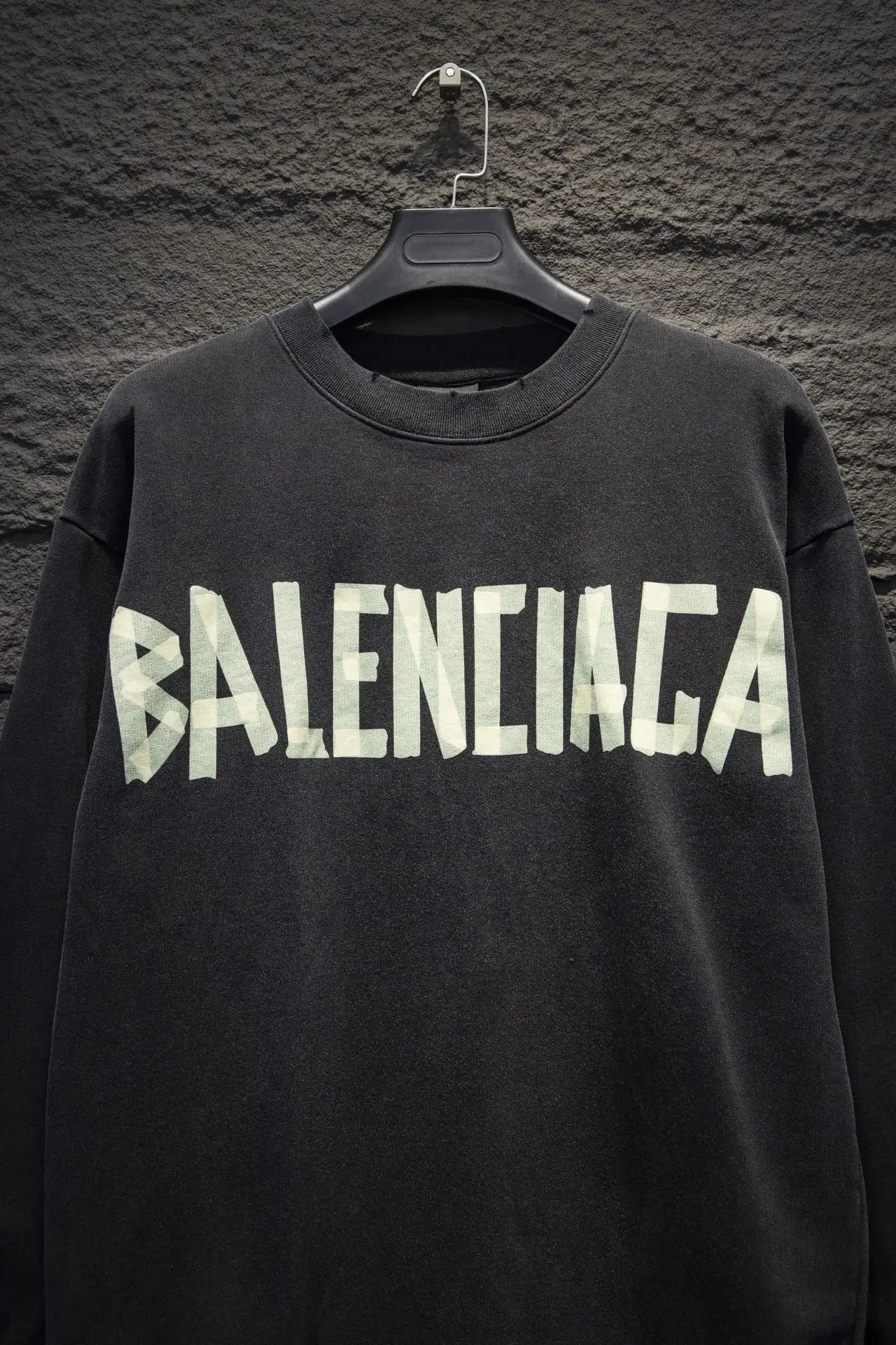 Tape Logo Distressed Oversized Sweatshirt D16524292 — view 4