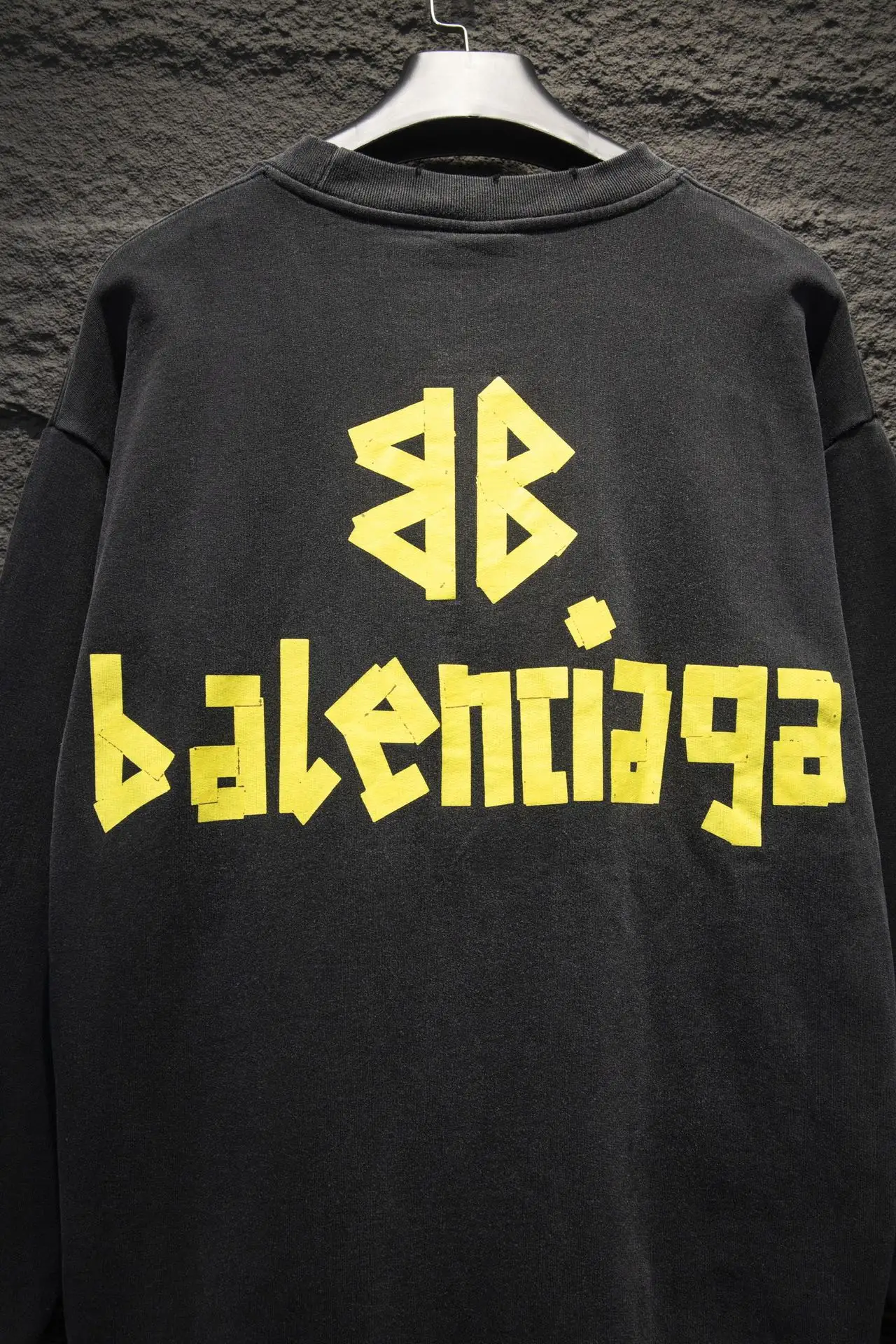 Tape Logo Distressed Oversized Sweatshirt D16524292 — view 5