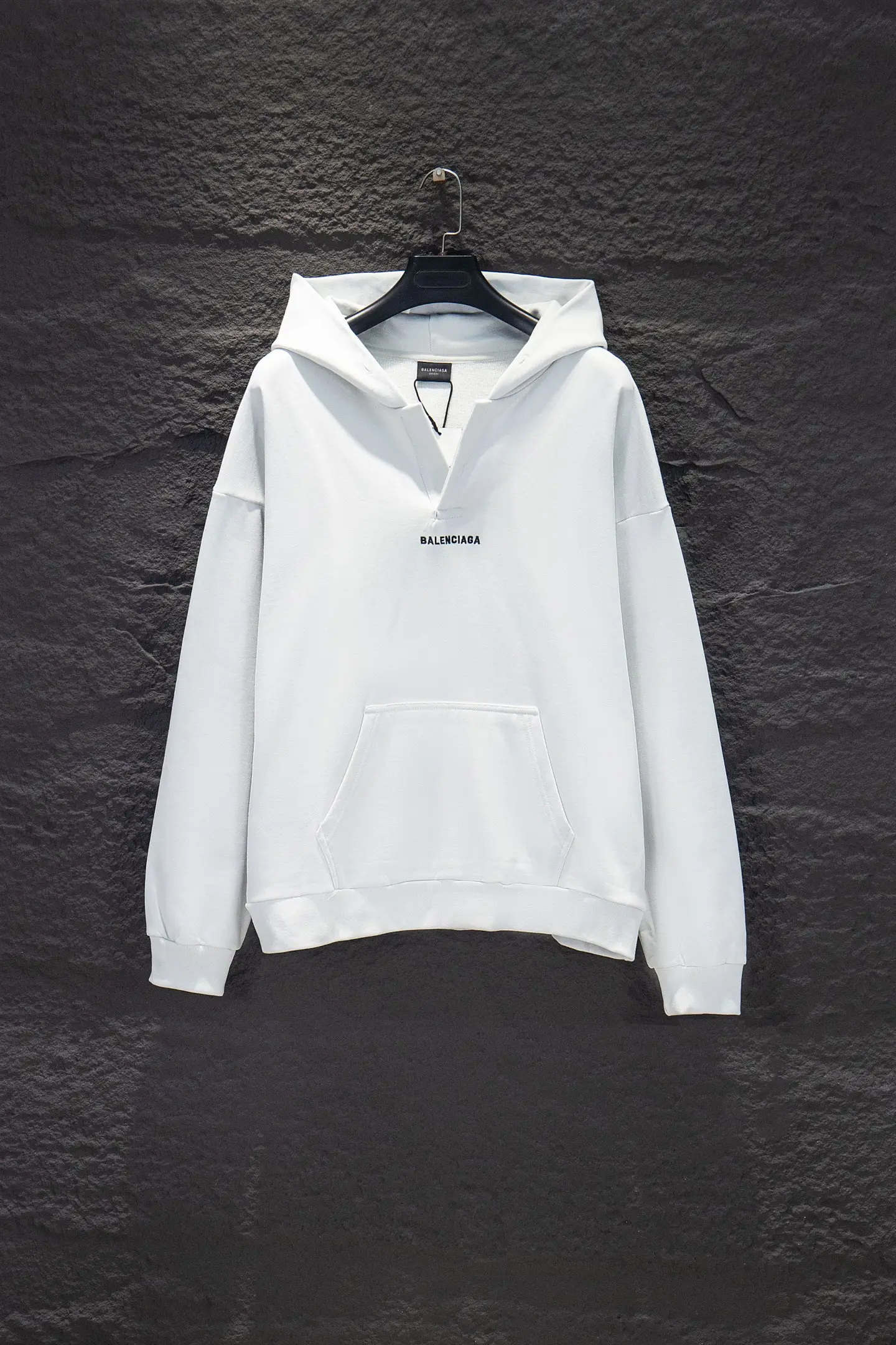 Logo Embroidered Oversized V-Neck Hoodie D18924286