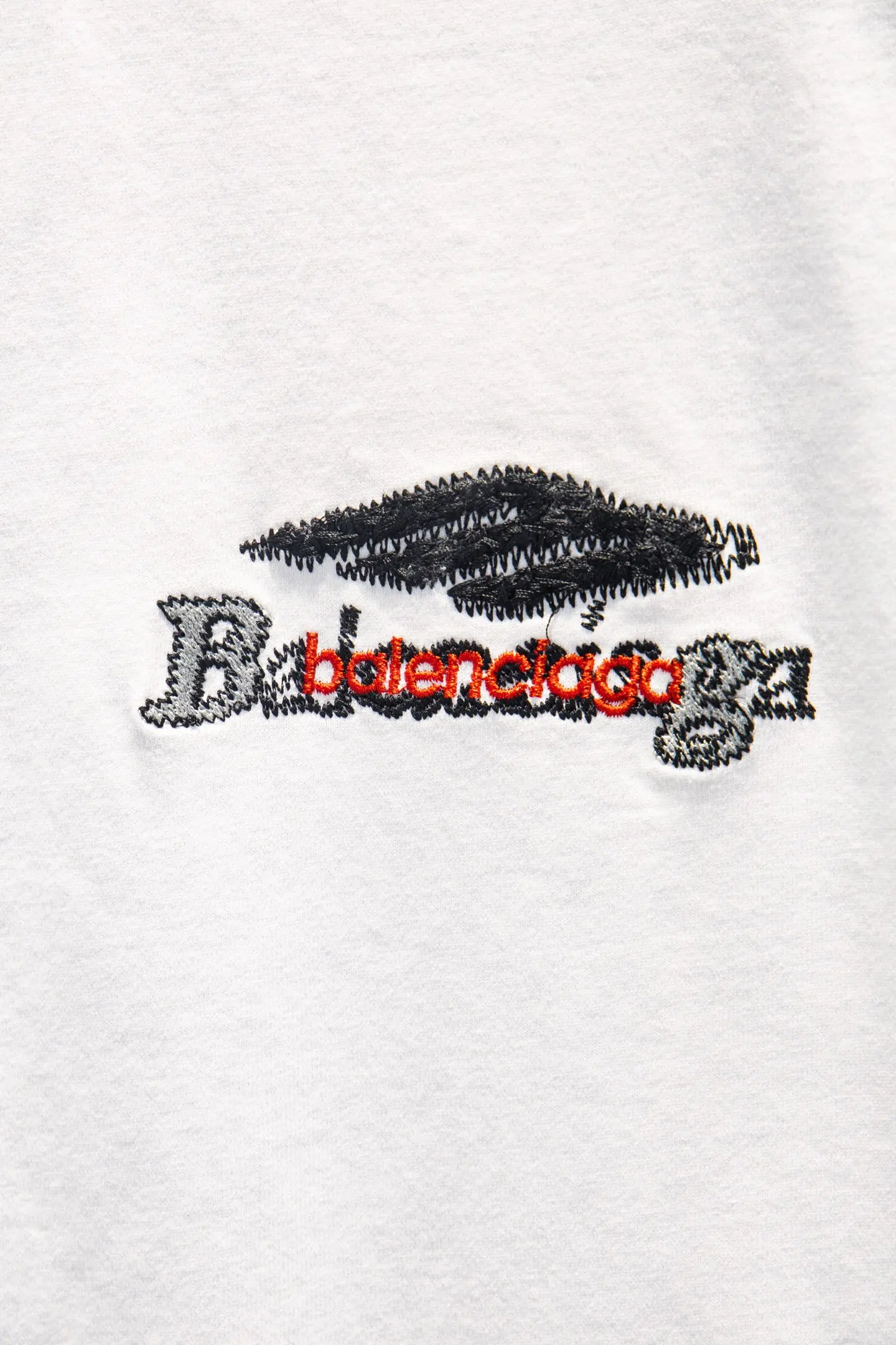 Distressed Embroidered Oversized T-Shirt D13015400 — view 4