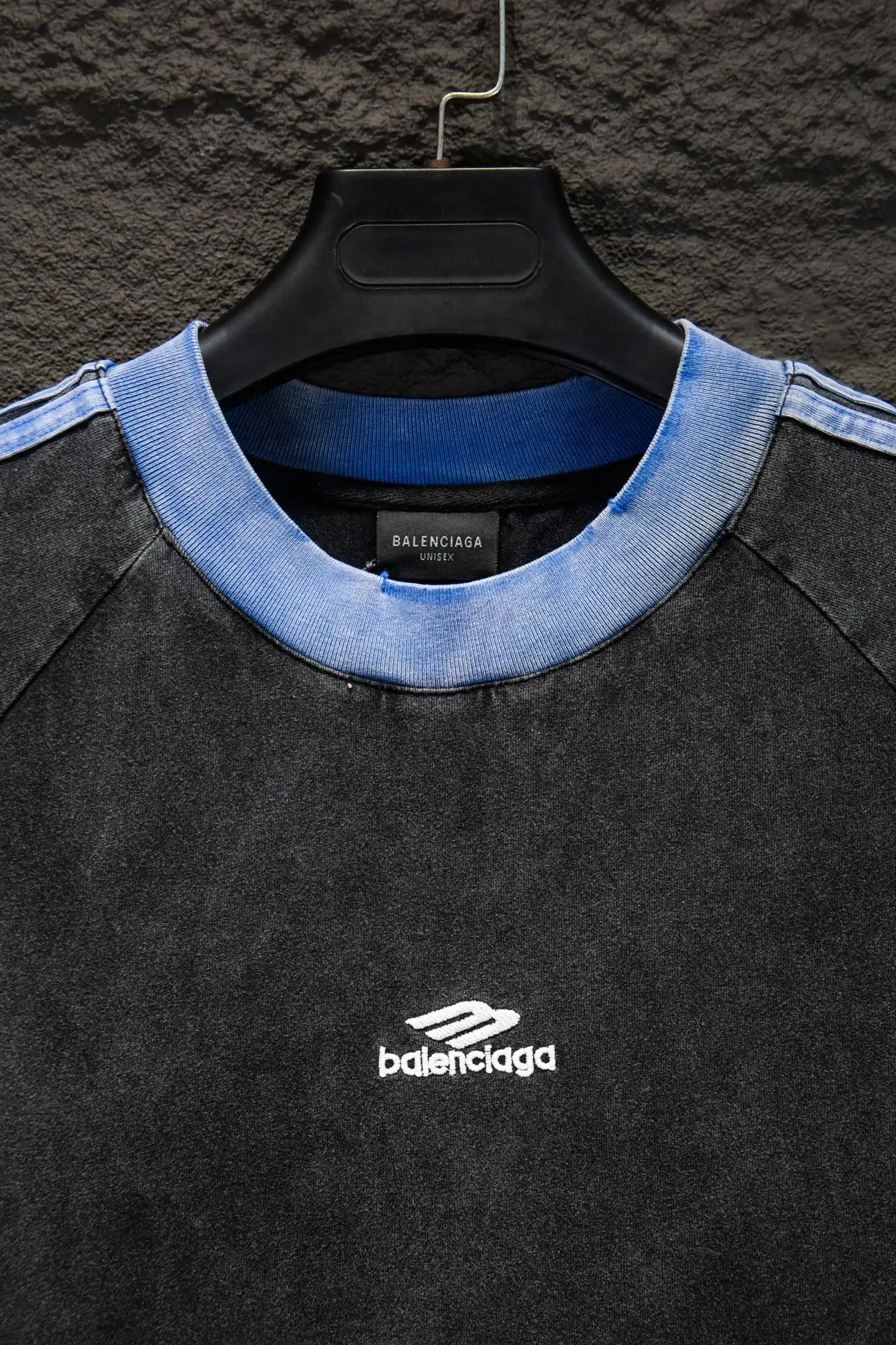 Logo-Embroidered Washed Cotton T-Shirt D13015395 — view 3
