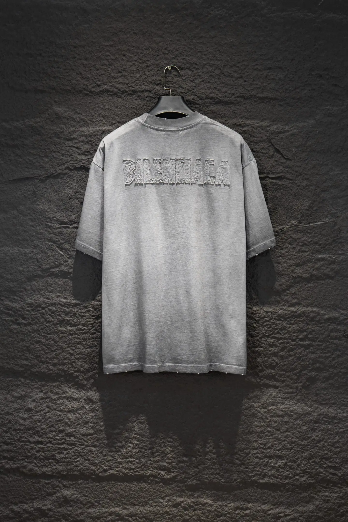 Oversized Distressed Logo-Embroidered T-Shirt D13515390 — view 2