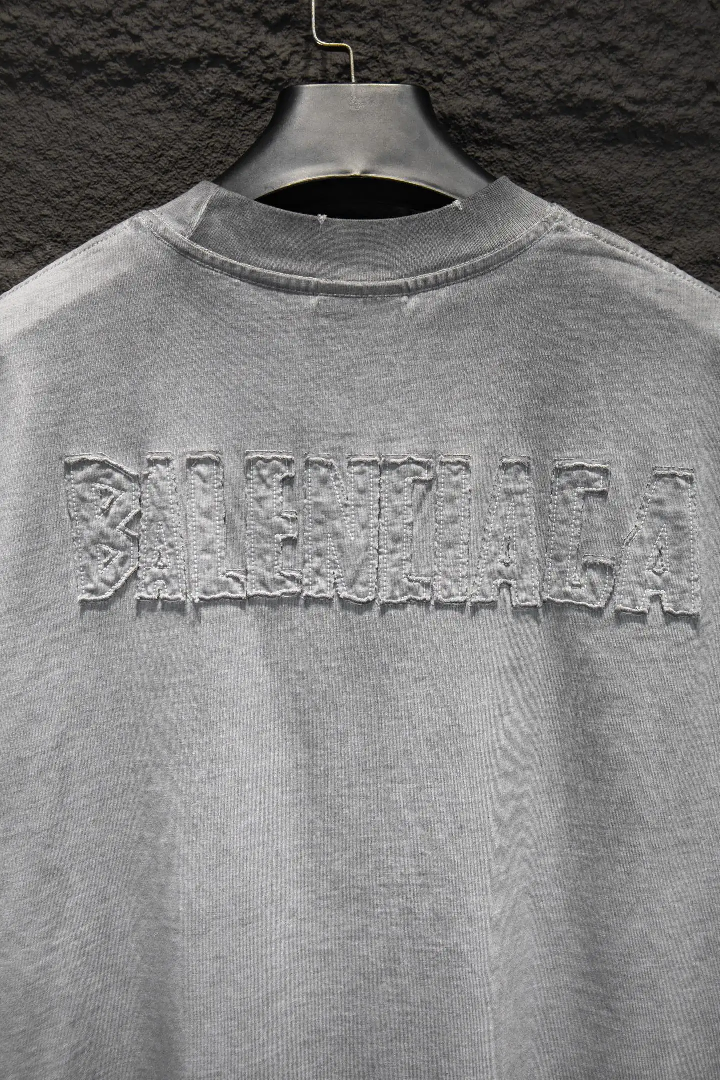 Oversized Distressed Logo-Embroidered T-Shirt D13515390 — view 5