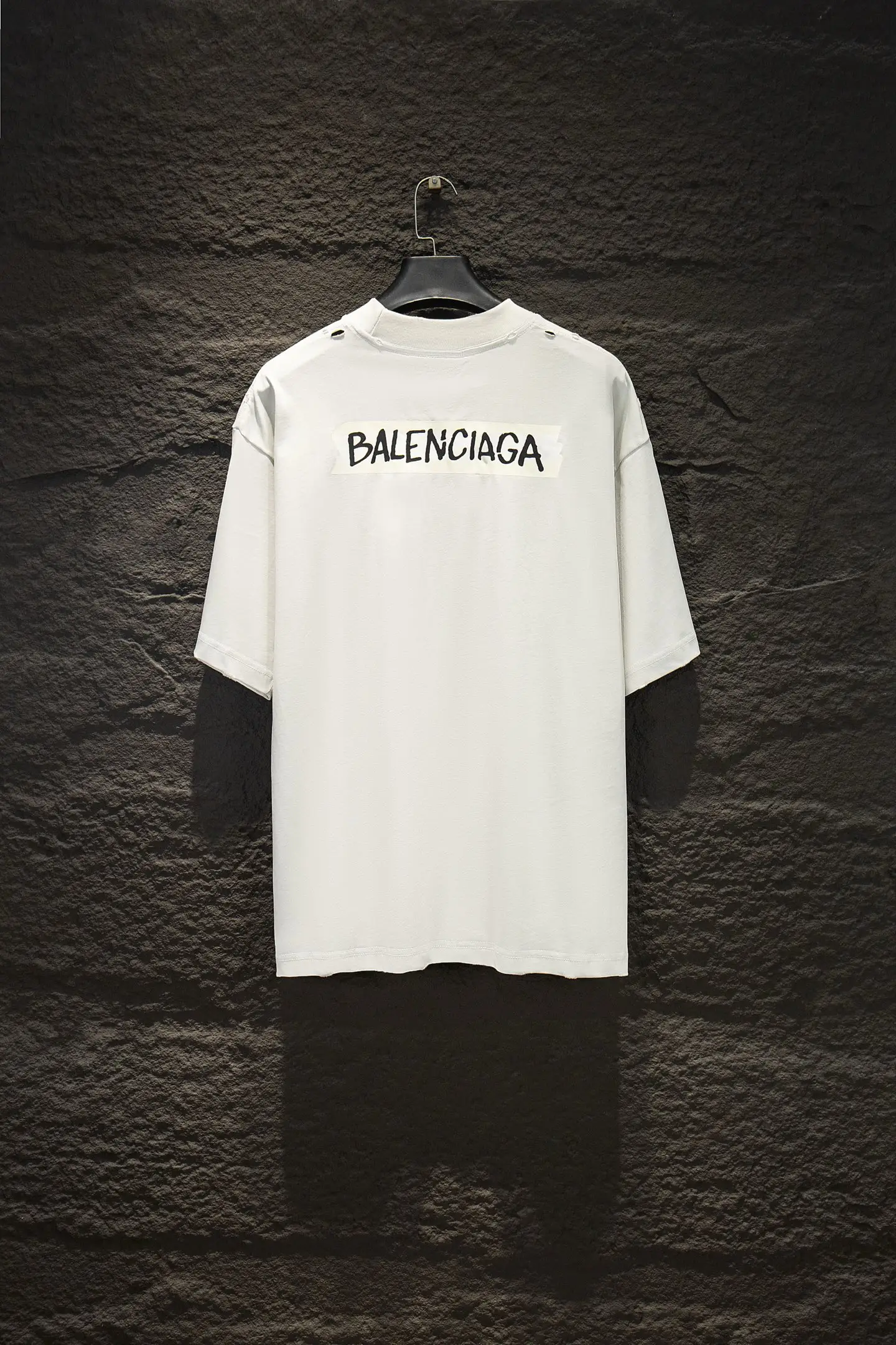 Oversized Distressed Logo-Print Cotton T-Shirt D13015388 — view 2