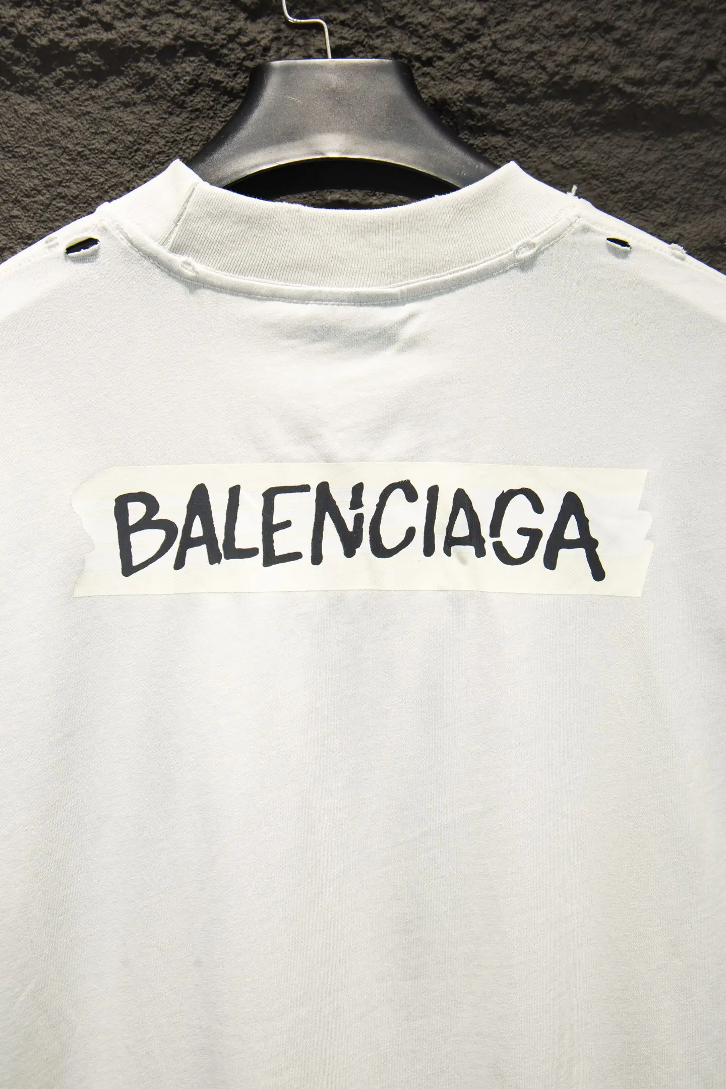 Oversized Distressed Logo-Print Cotton T-Shirt D13015388 — view 5