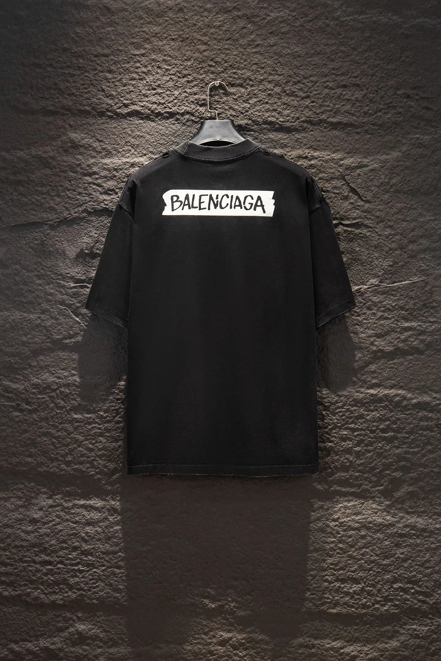 Oversized Distressed Logo T-Shirt D13015389 — view 2