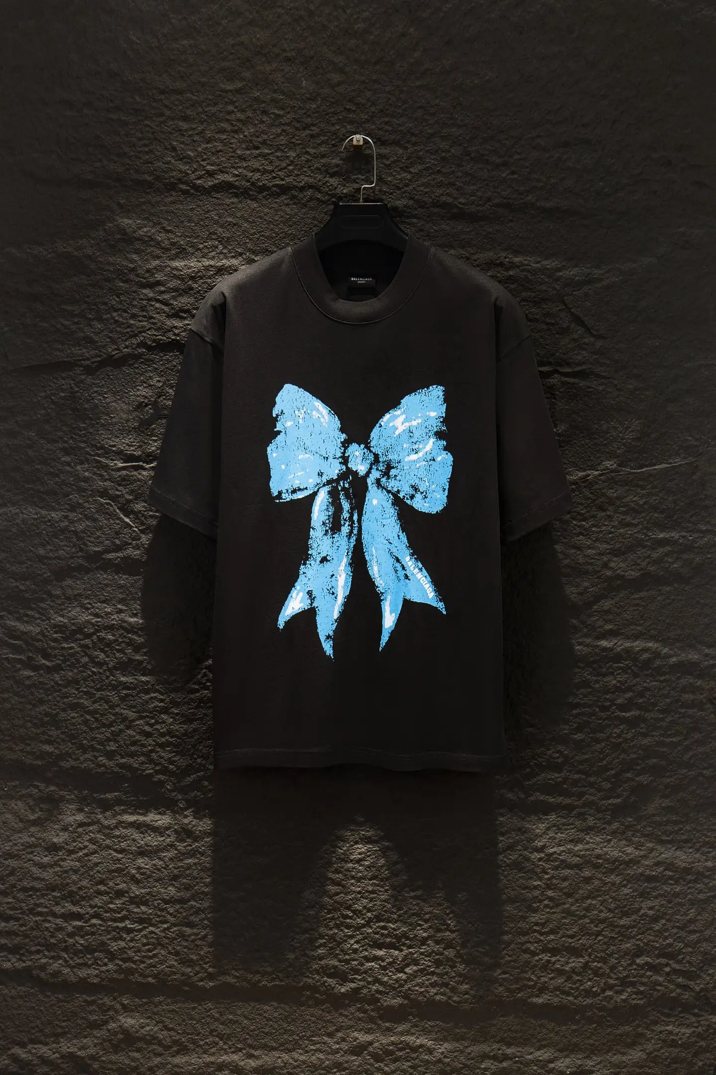 Oversized Bow Graphic Cotton T-Shirt D11915387