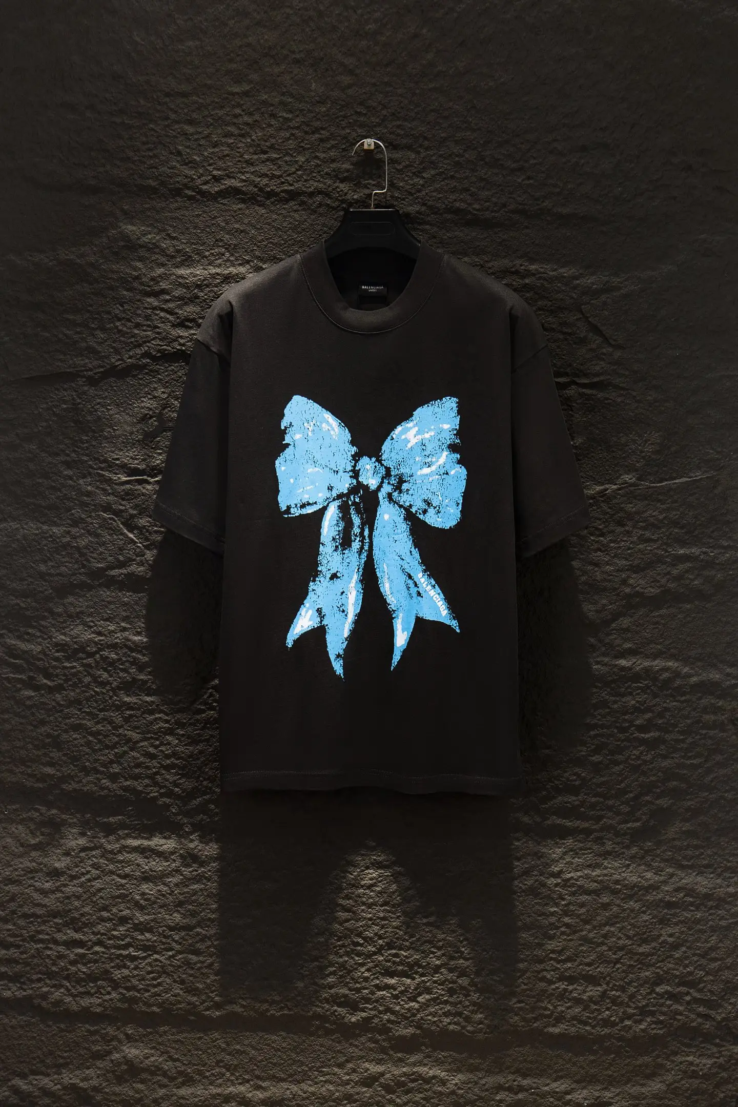 Oversized Bow Graphic Cotton T-Shirt D11915387