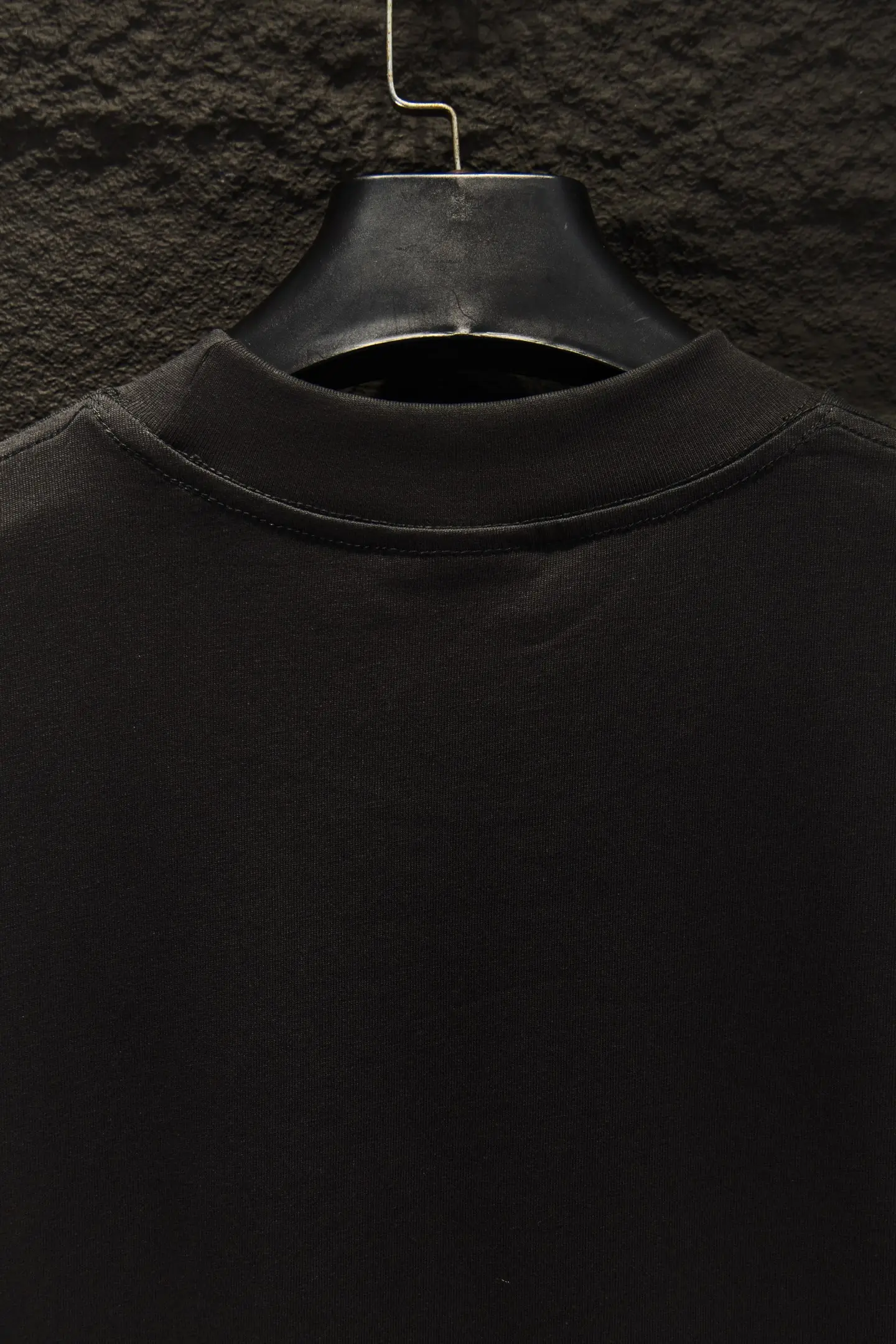 Oversized Bow Graphic Cotton T-Shirt D11915387 — view 8
