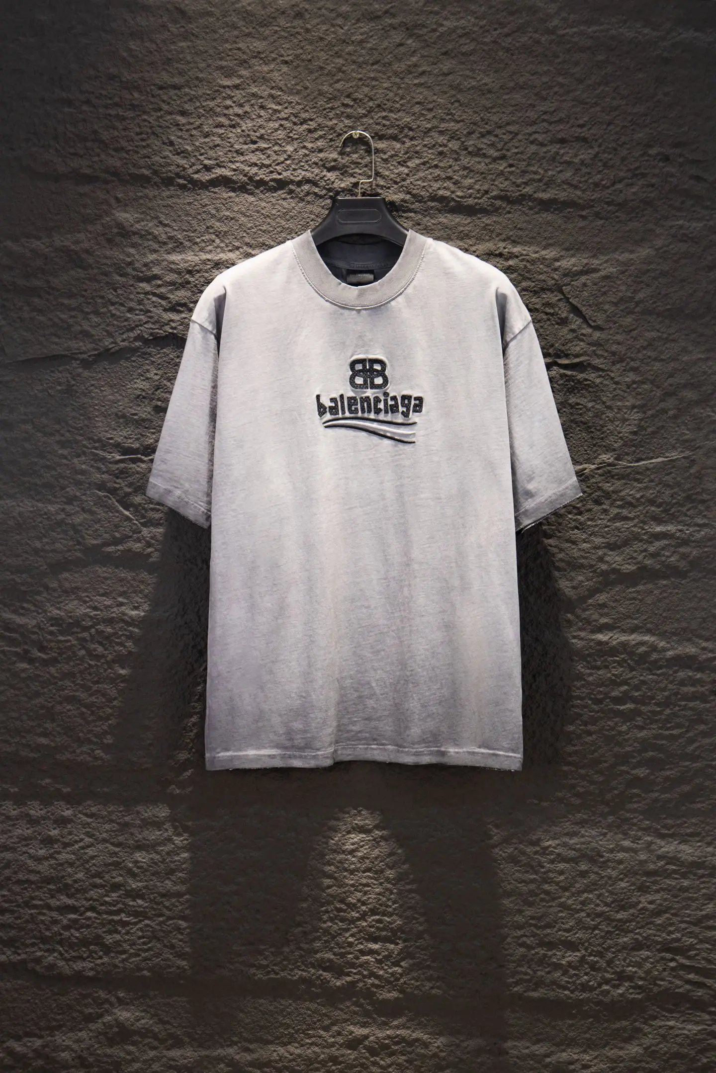 Logo Embroidered Oversized Distressed T-Shirt D14515373