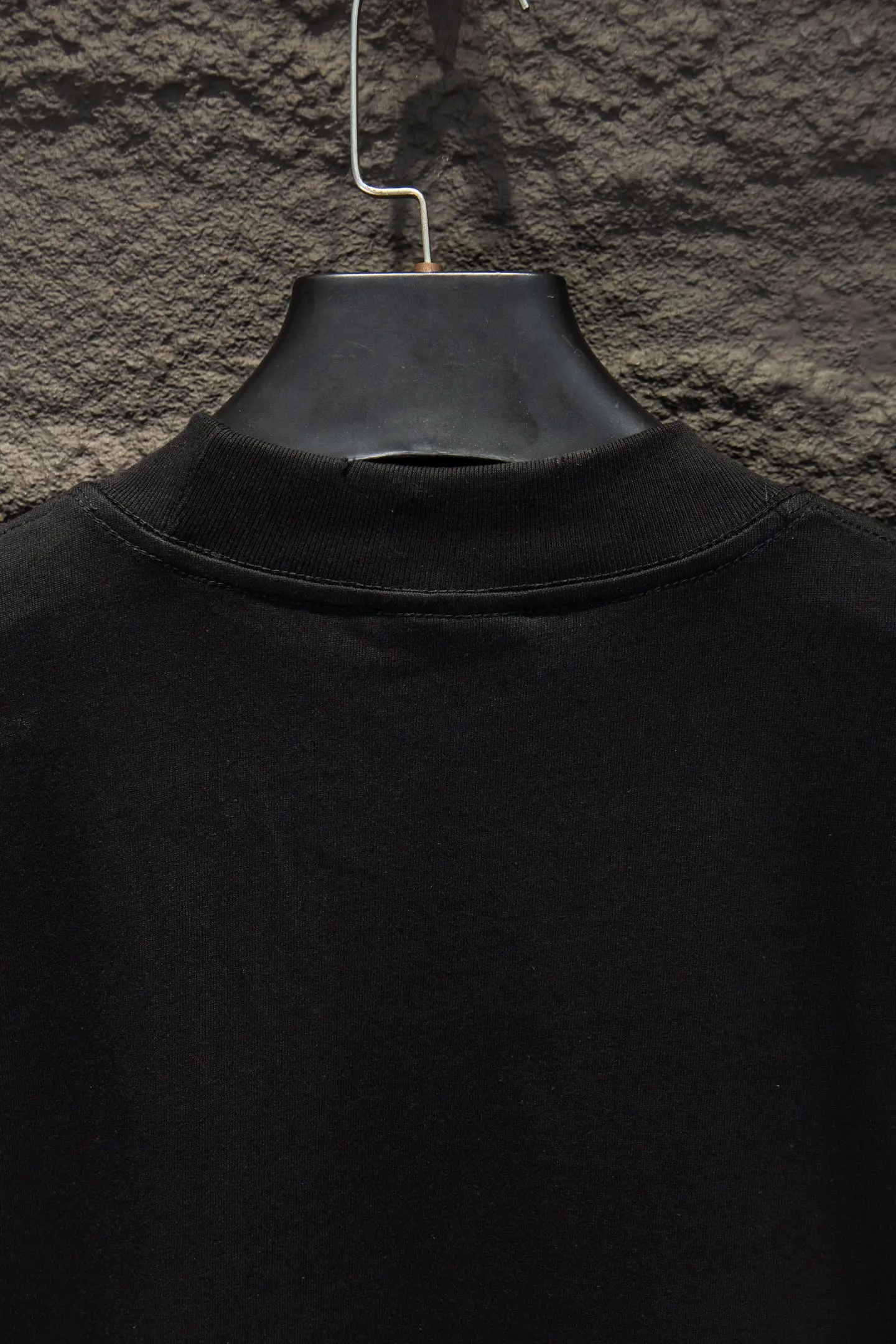 Short Sleeve Top D12912693 — view 8