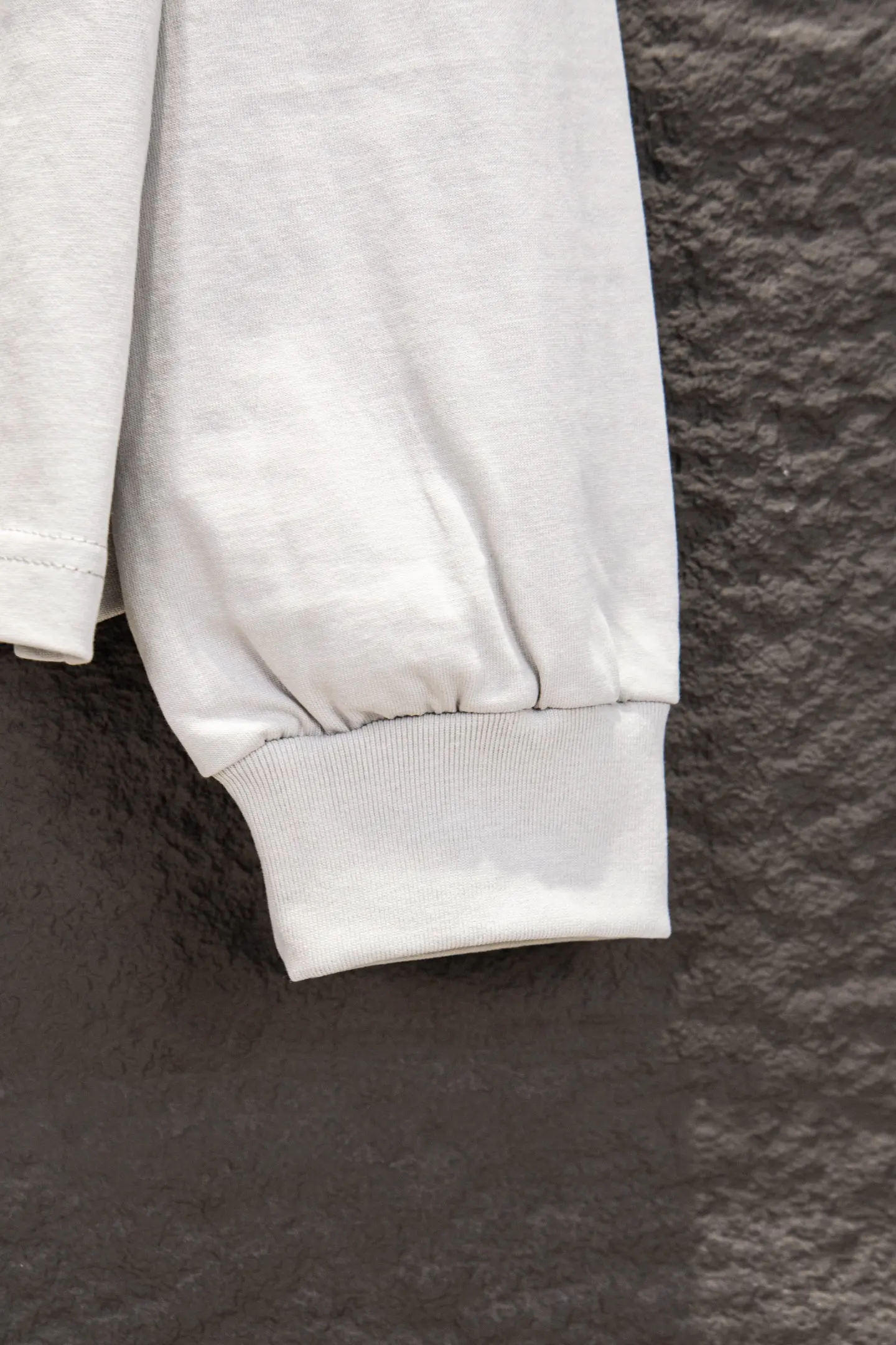 Oversized Embroidered Jersey Long-Sleeve T-Shirt D15924236 — view 10