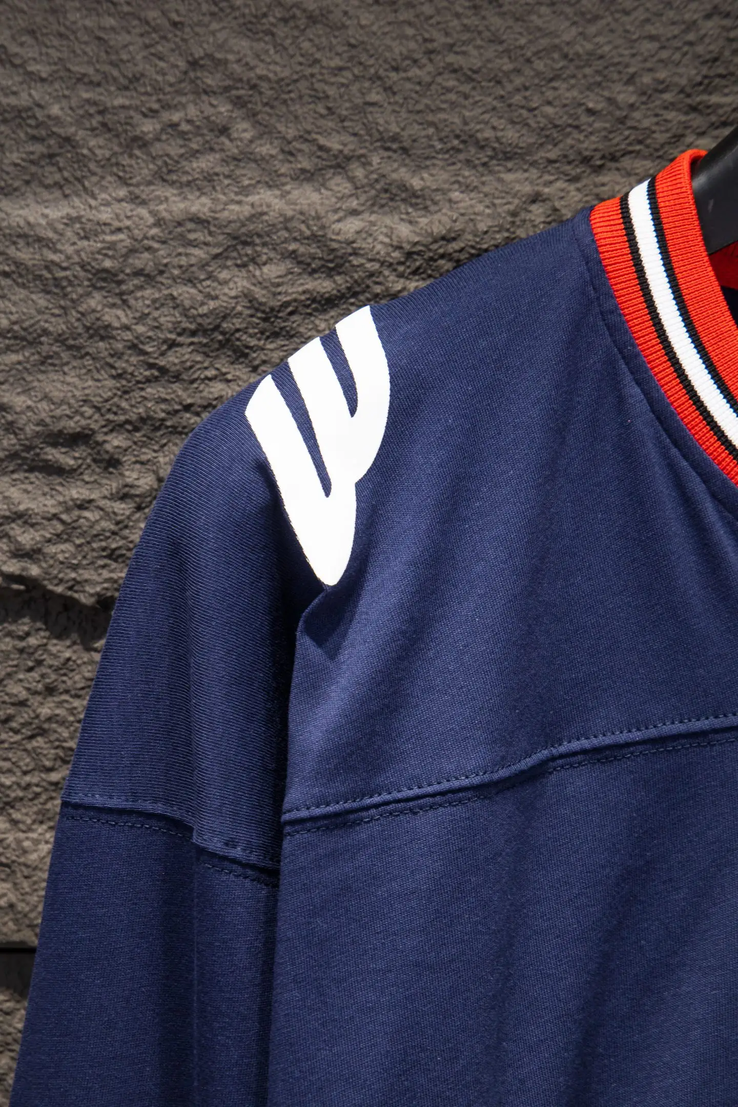 Oversized Paneled Logo Jersey T-Shirt D15924237 — view 8