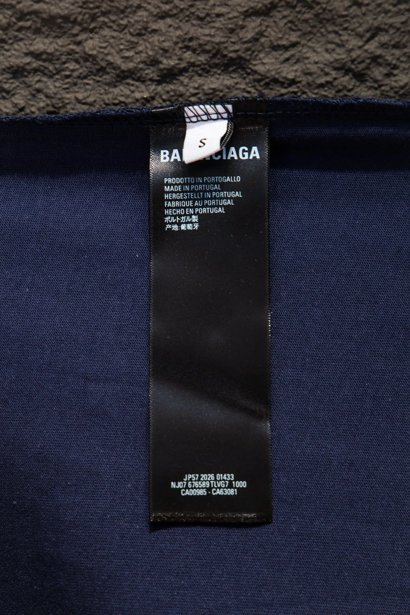 Oversized Paneled Logo Jersey T-Shirt D15924237 — view 11