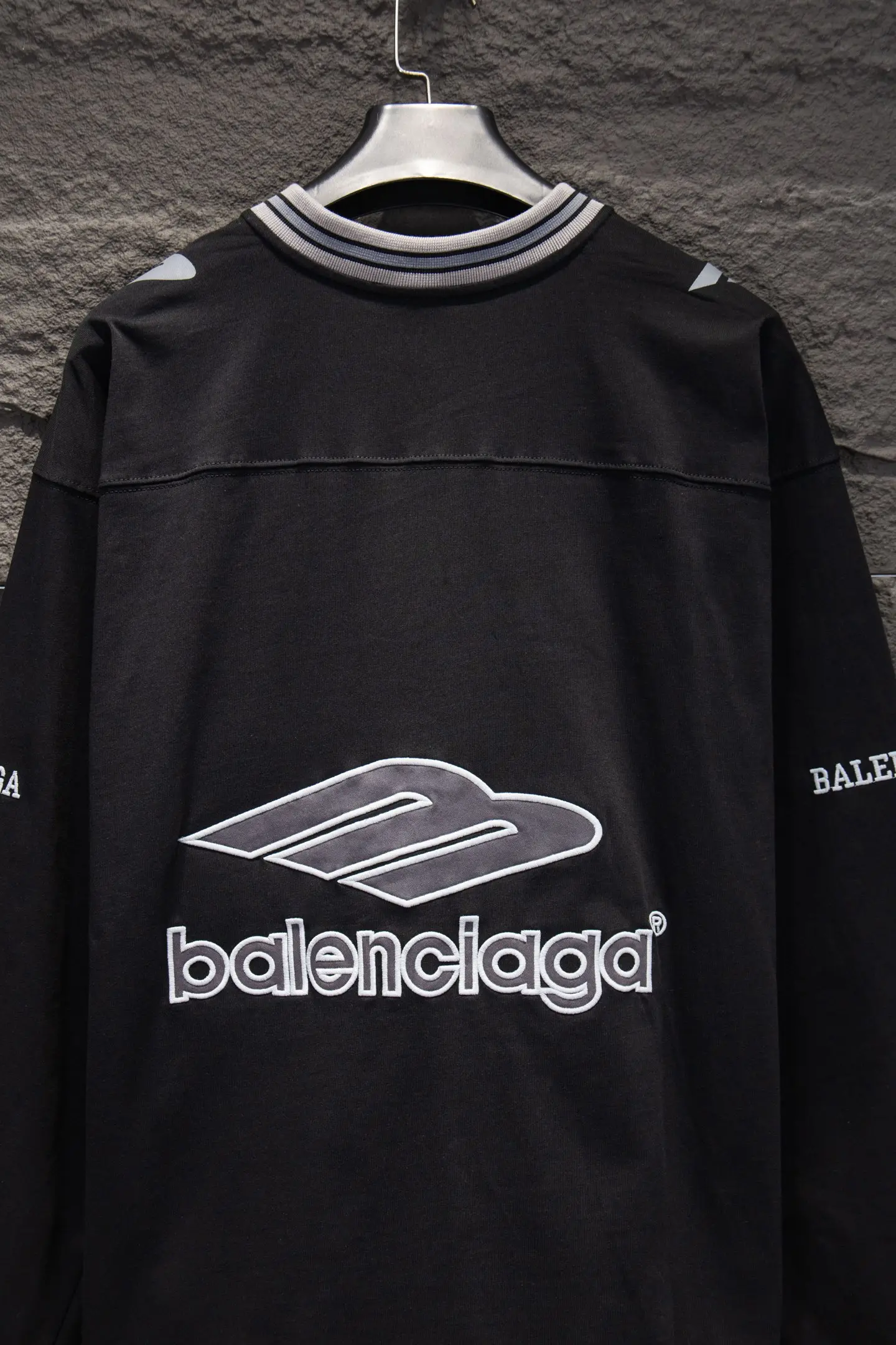 Oversized Logo-Embroidered Jersey T-Shirt D15924235 — view 6
