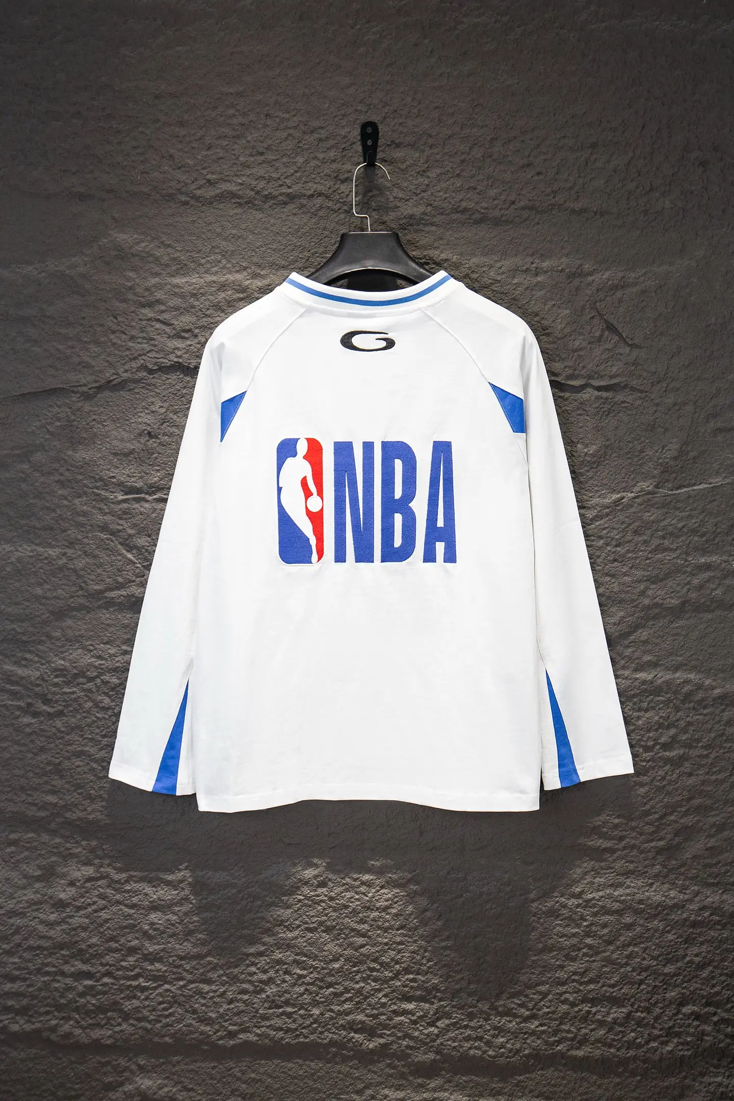 Oversized Paneled Jersey Long-Sleeve T-Shirt D17524252 — view 2