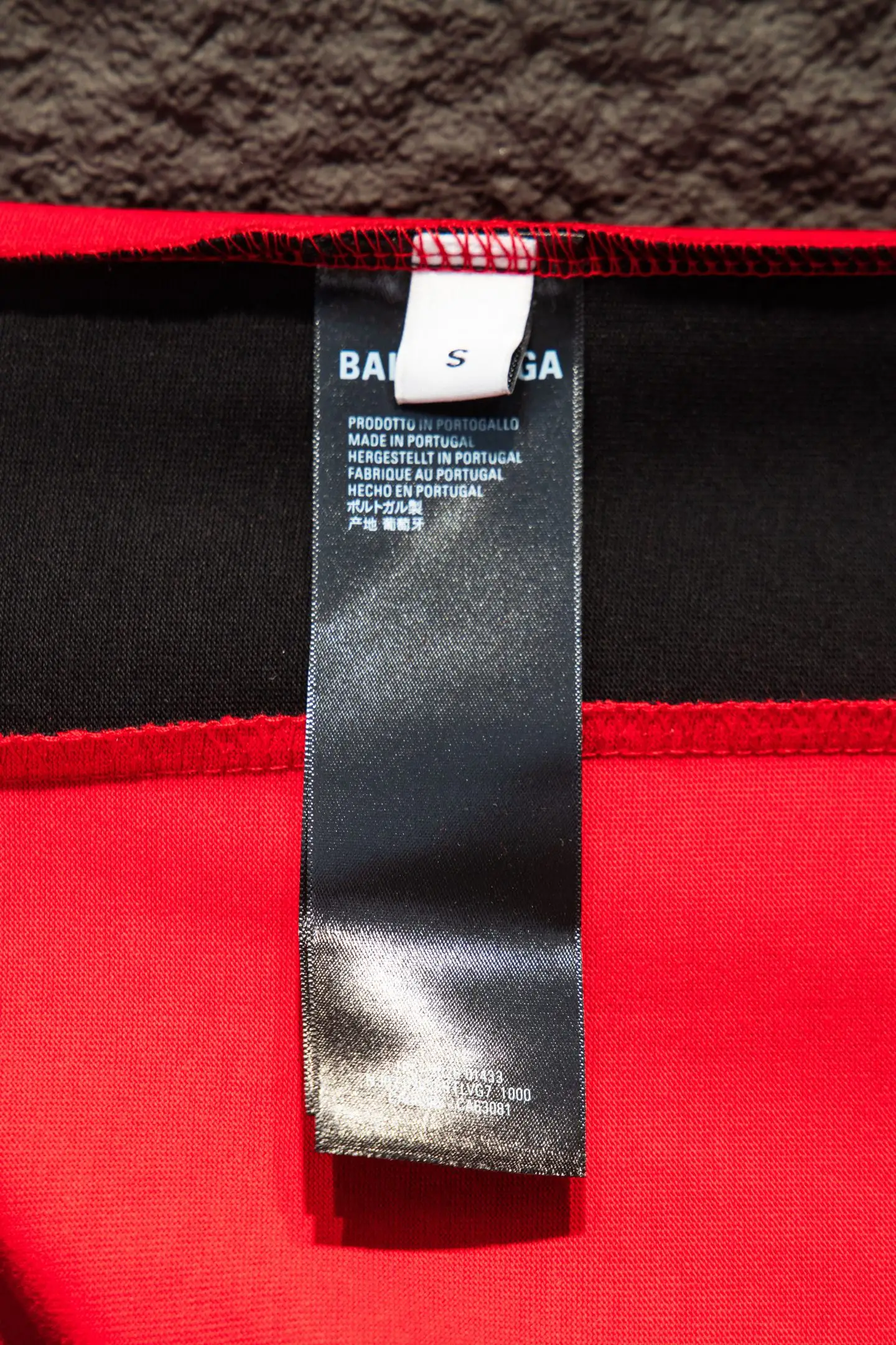 Oversized Paneled Jersey Long-Sleeve T-Shirt D17524251 — view 9