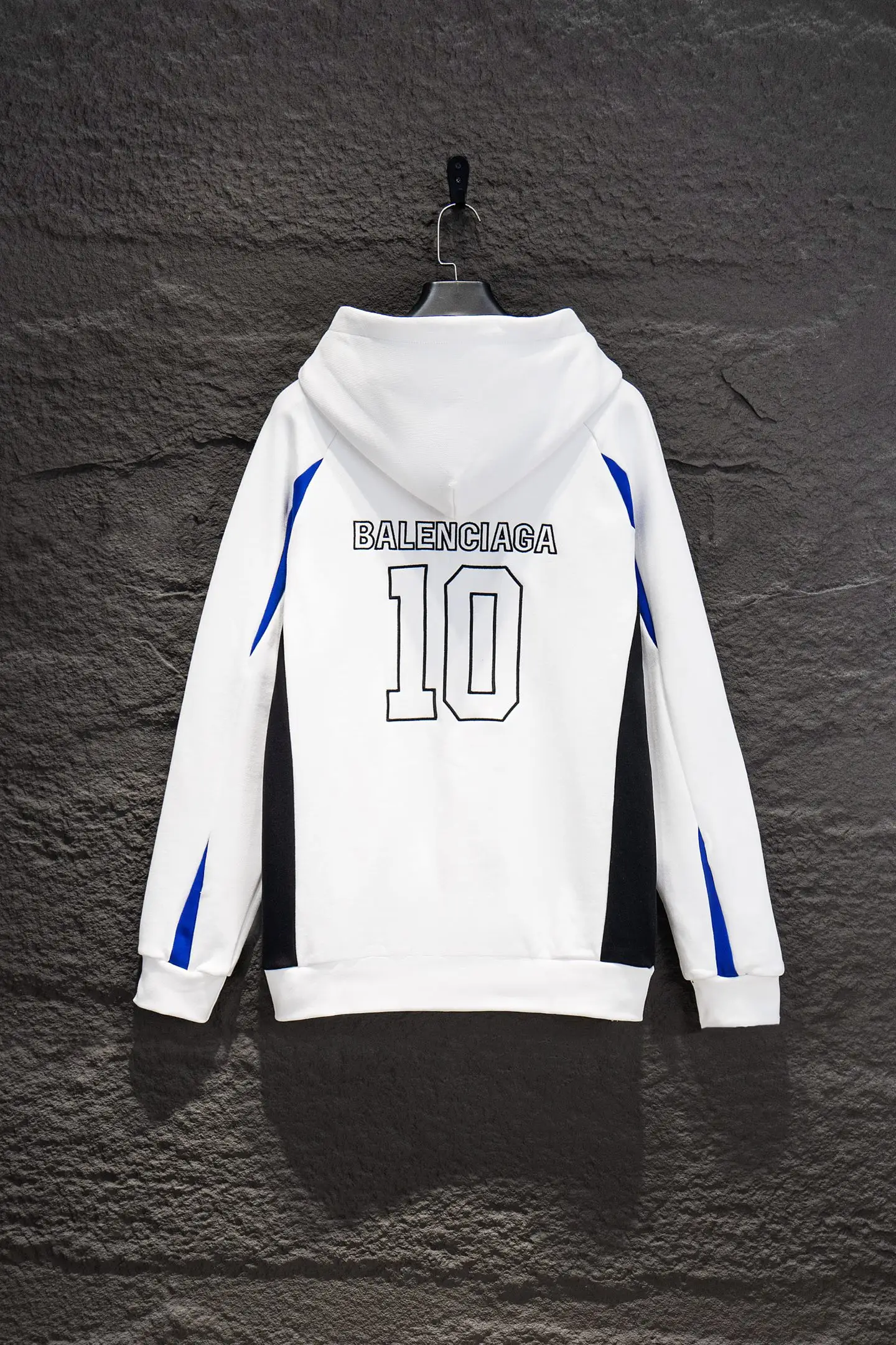 Oversized Color-Block Zip-Up Hoodie D22924209 — view 2