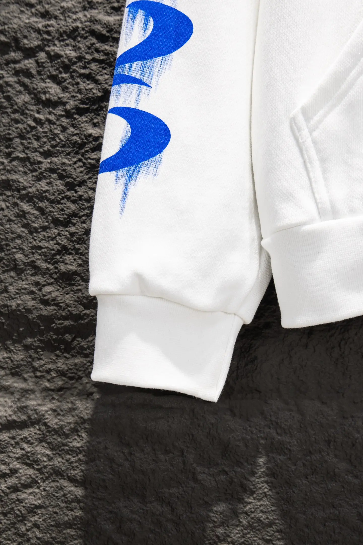 Oversized Embroidered Logo Zip-Up Hoodie D21924217 — view 8