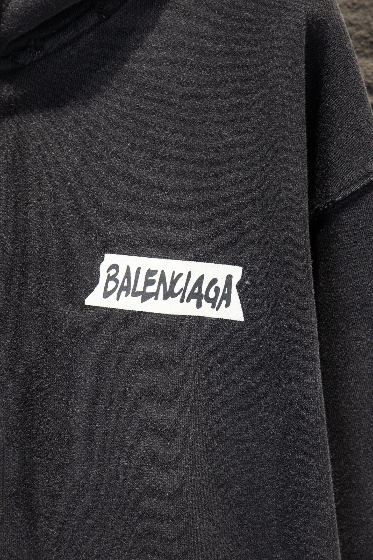 Tape Logo Distressed Zip-Up Hoodie D22924213 — view 4
