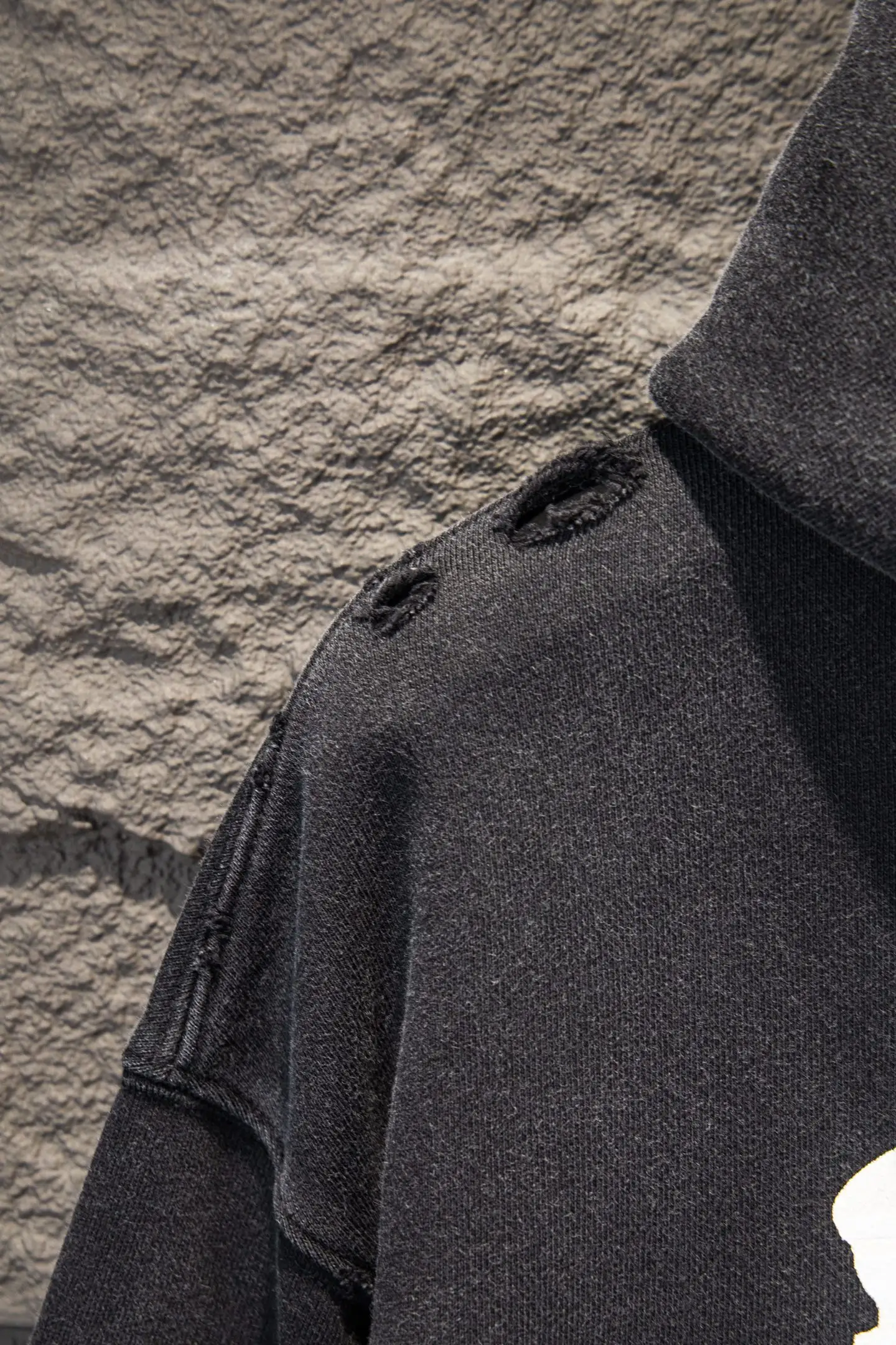 Tape Logo Distressed Zip-Up Hoodie D22924213 — view 7