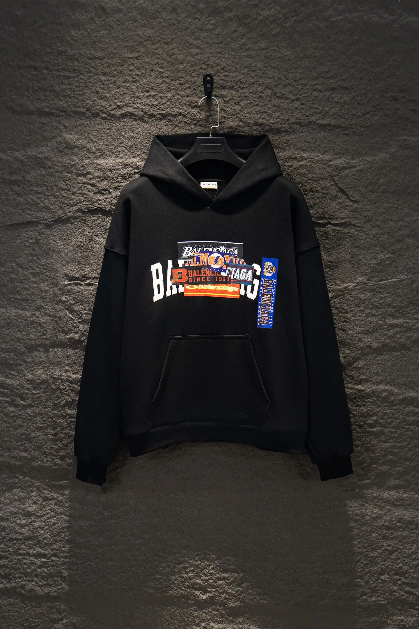 Oversized Graphic Logo Hoodie D18924261