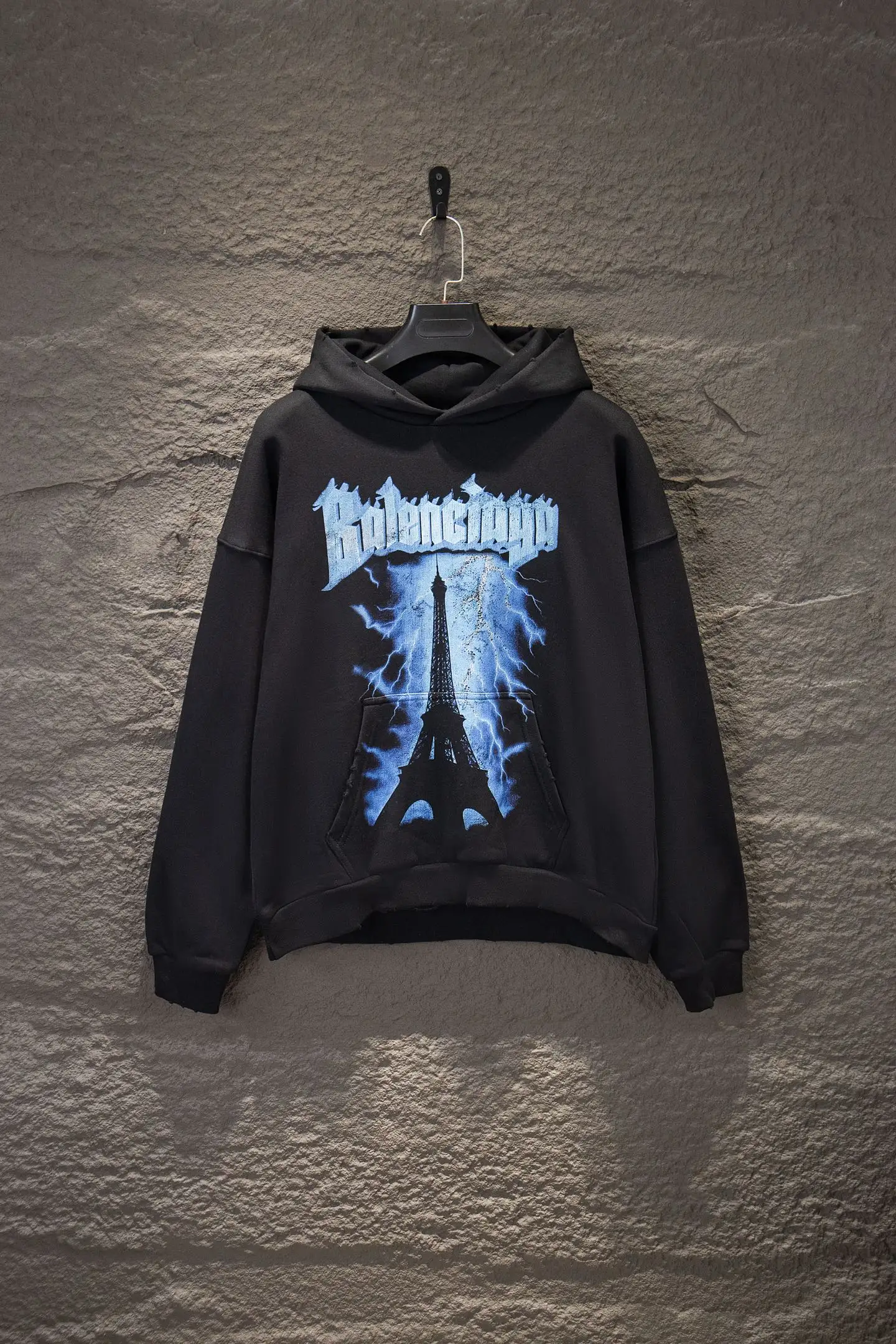 Eiffel Tower Lightning Oversized Hoodie D19524249