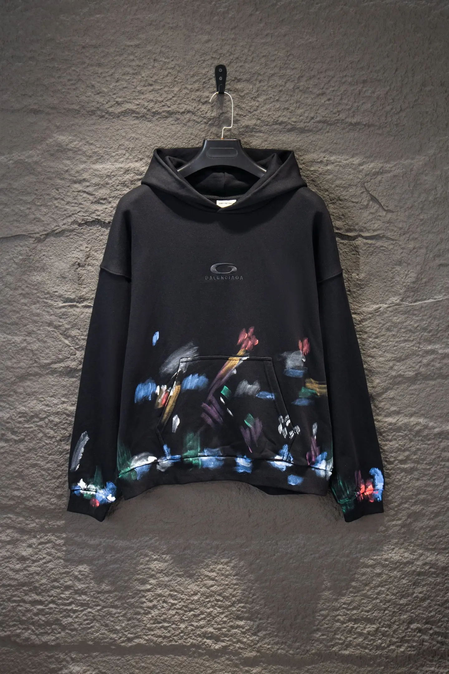 Graffiti Embroidered Oversized Hoodie D19524212