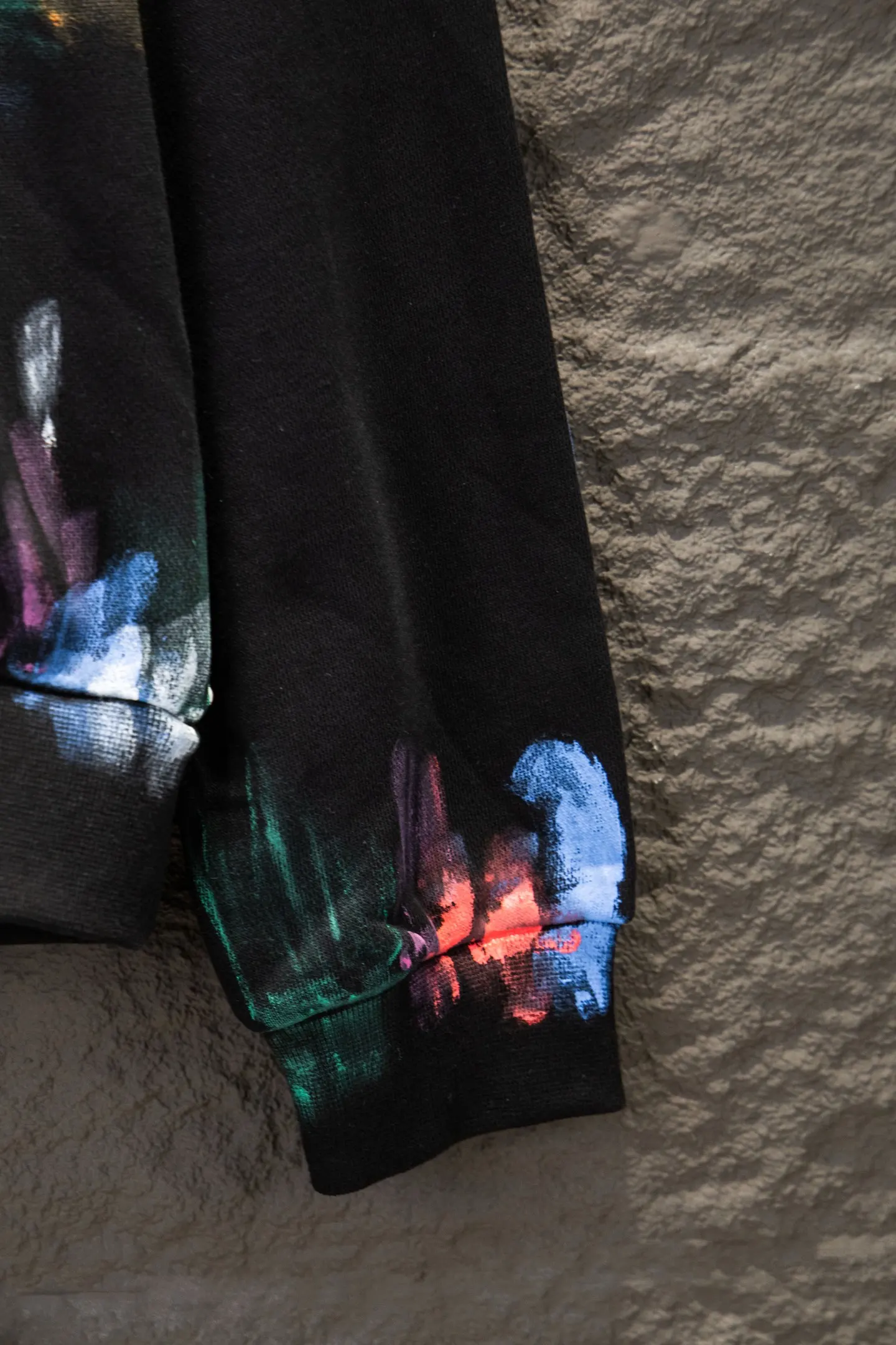 Graffiti Embroidered Oversized Hoodie D19524212 — view 4