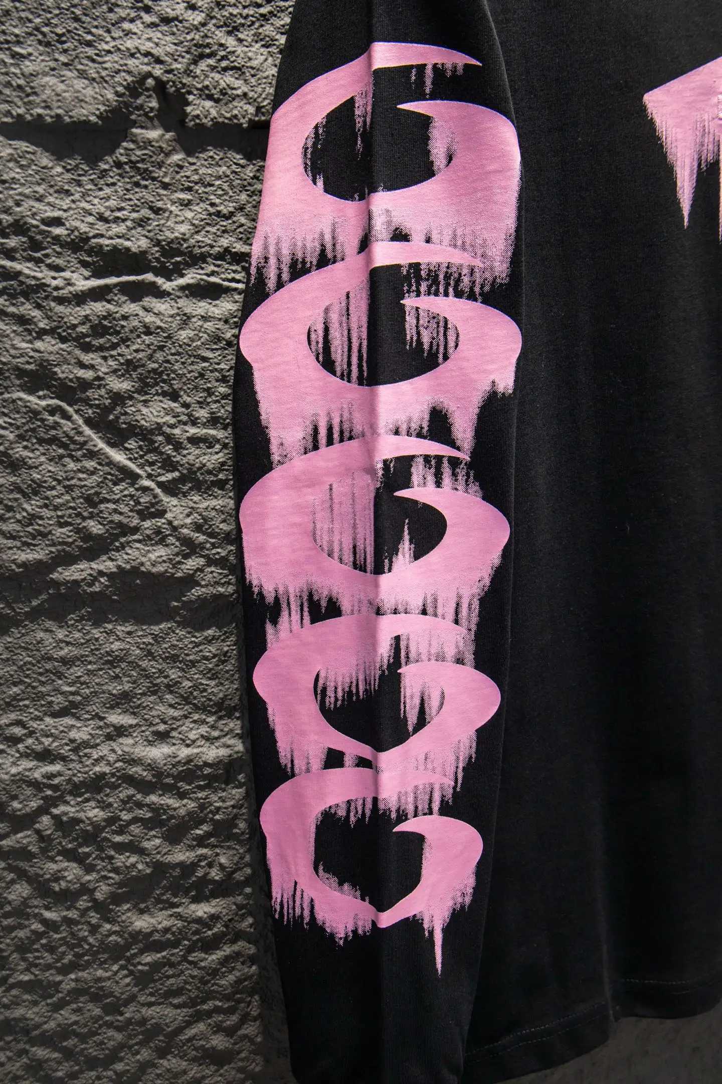 Oversized Embroidered Long-Sleeve T-Shirt D14924258 — view 5