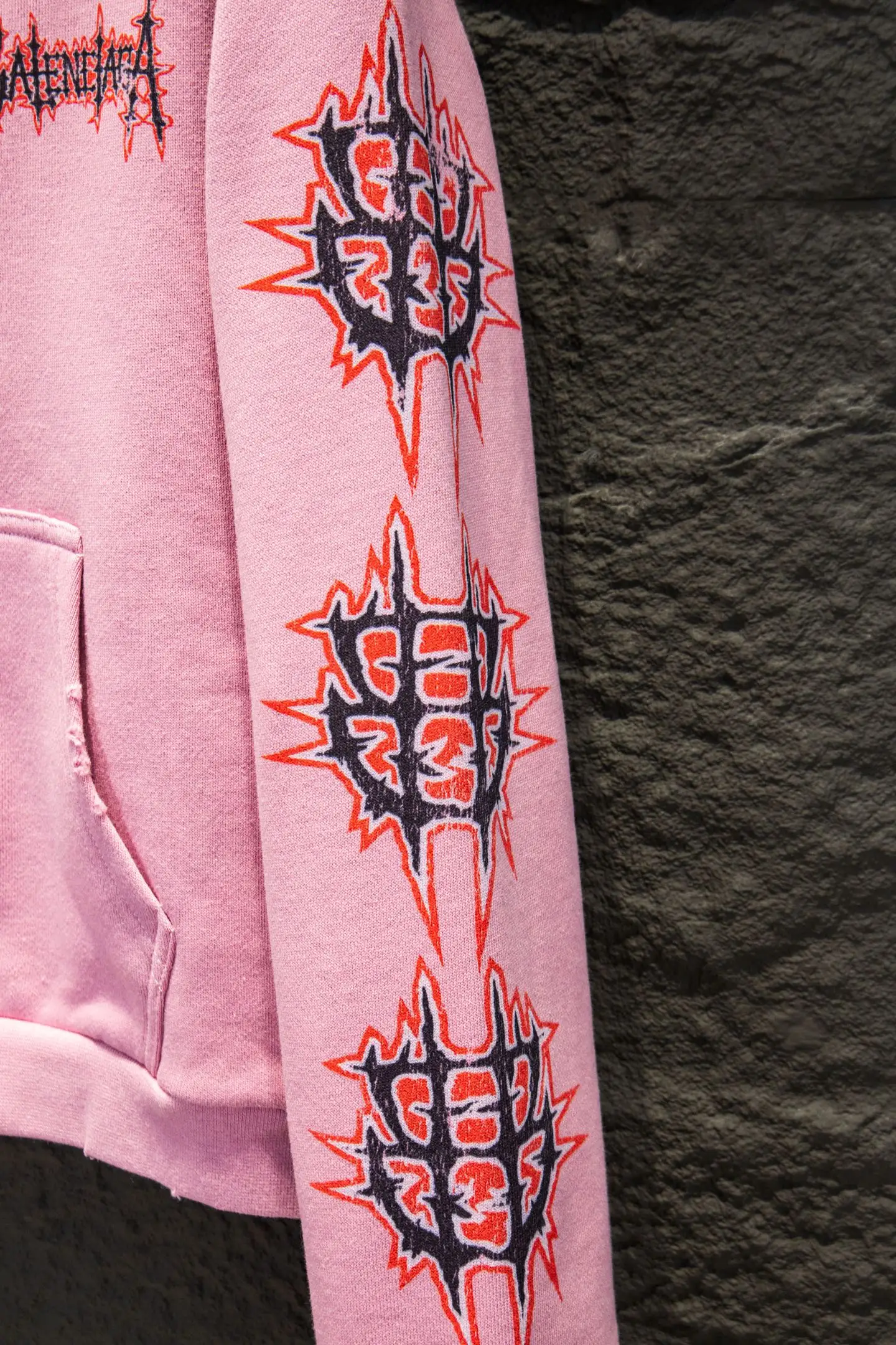 Distressed Graphic Zip-Up Hoodie D22524201 — view 6