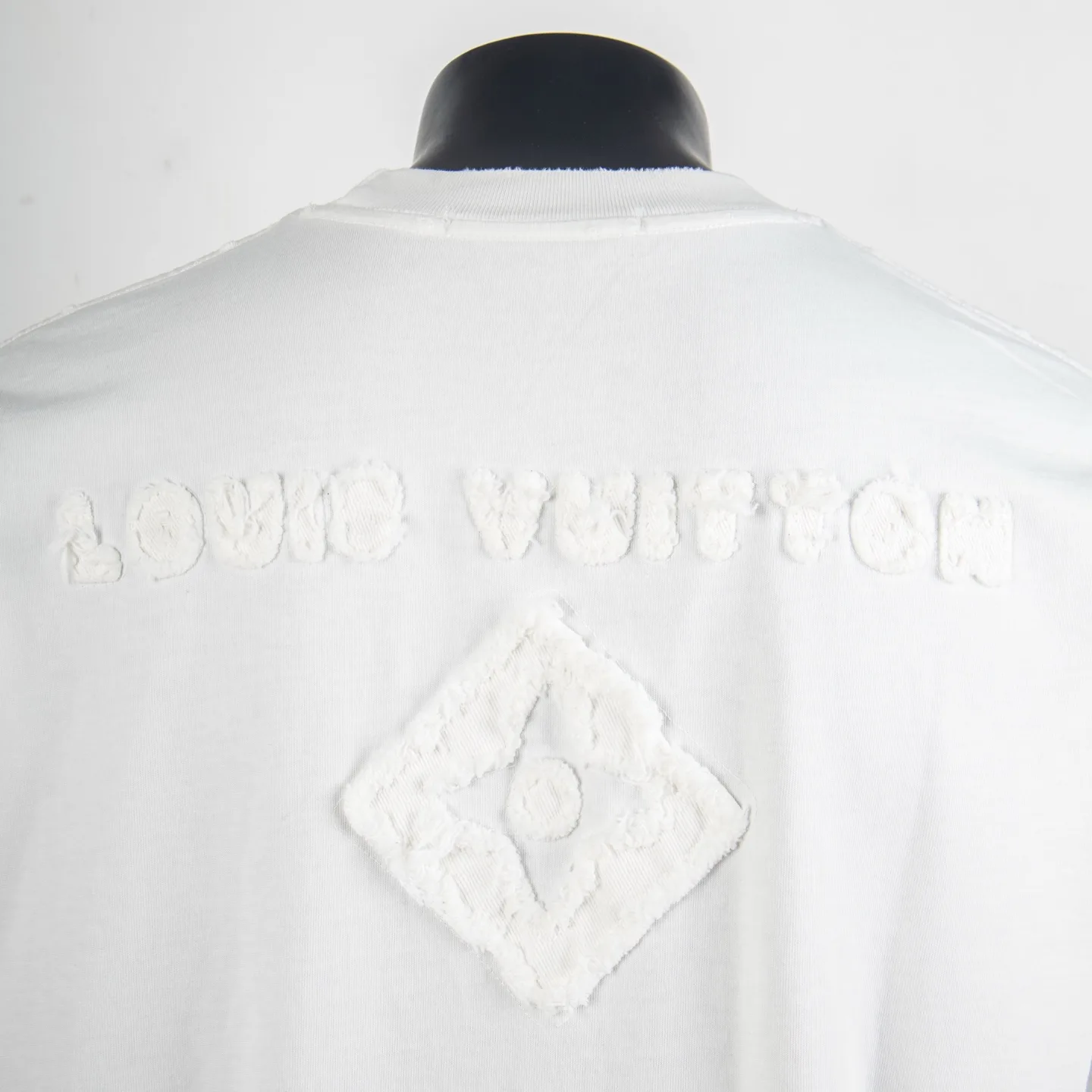 Logo Appliqué Distressed Cotton T-Shirt D12915456 — view 6
