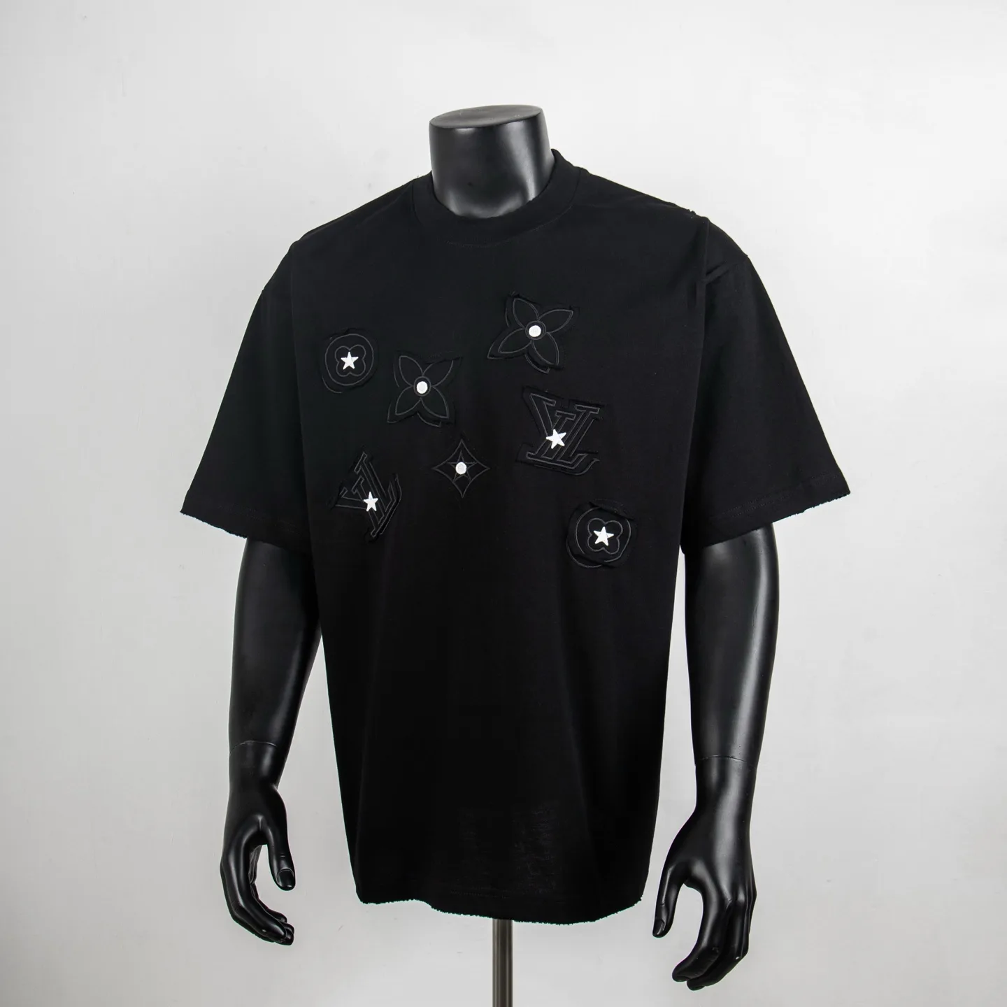 Embroidered Patch Distressed Cotton T-Shirt D12515449