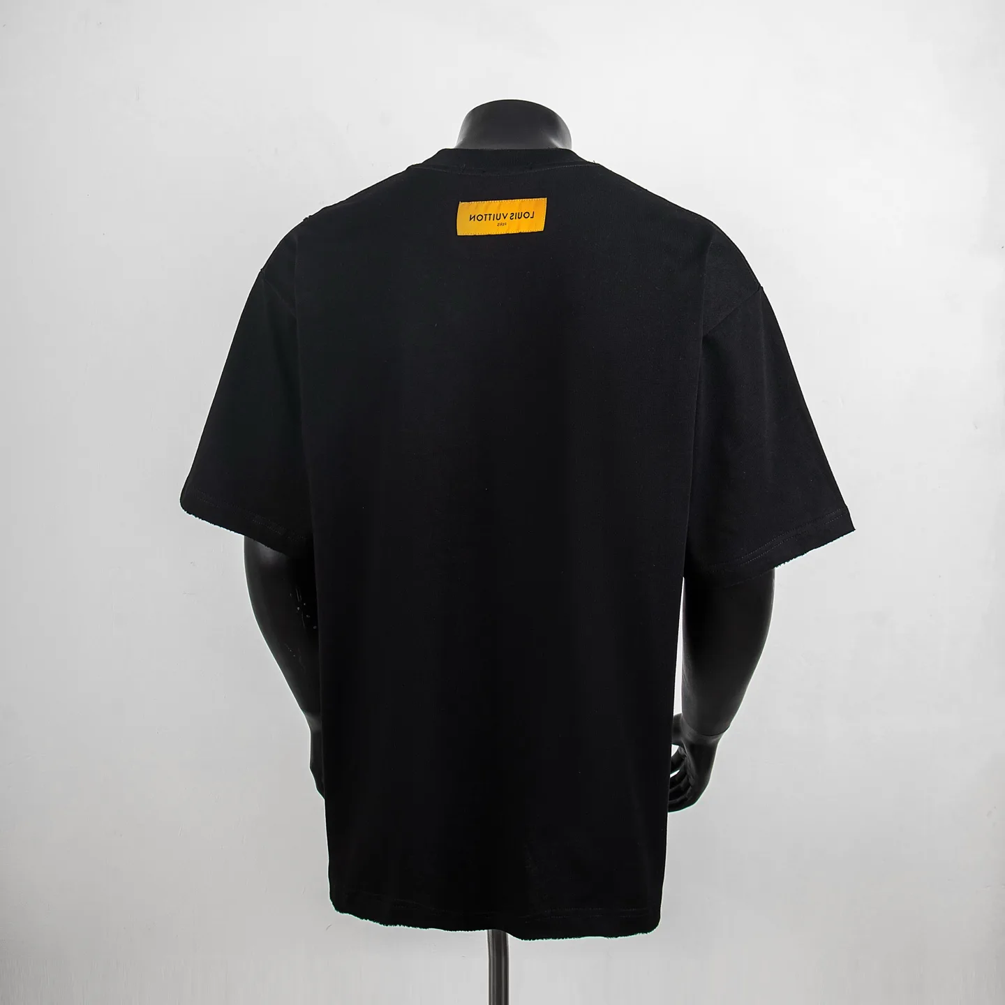 Embroidered Patch Distressed Cotton T-Shirt D12515449 — view 2