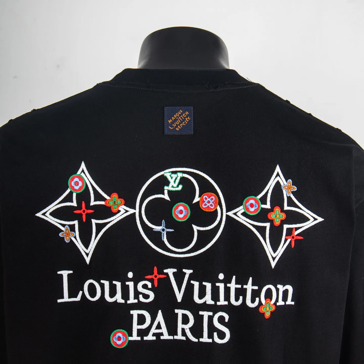 Embroidered Monogram Badge Cotton T-Shirt D12515441 — view 4