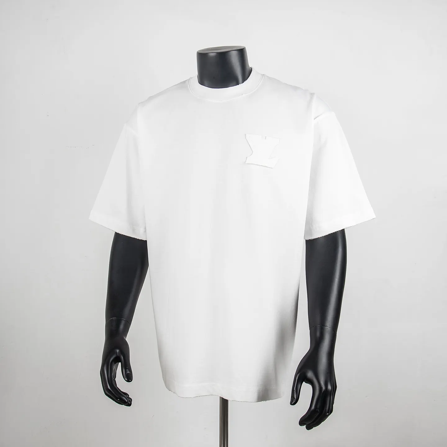 Embroidered Patch Distressed Cotton T-Shirt D12515433
