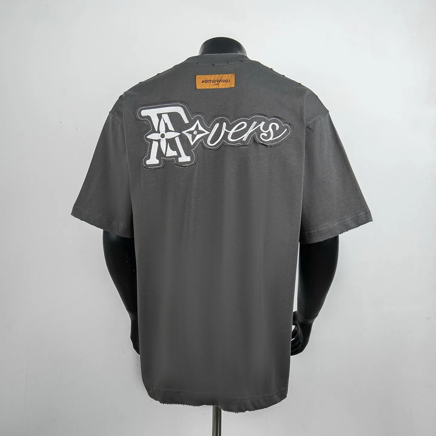 Embroidered Distressed Cotton T-Shirt D12515424 — view 2