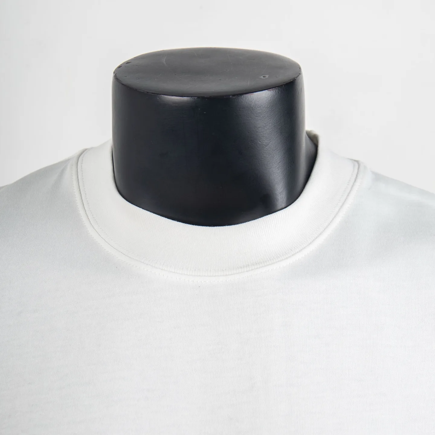 Embossed Logo Cotton T-Shirt D12515422 — view 3