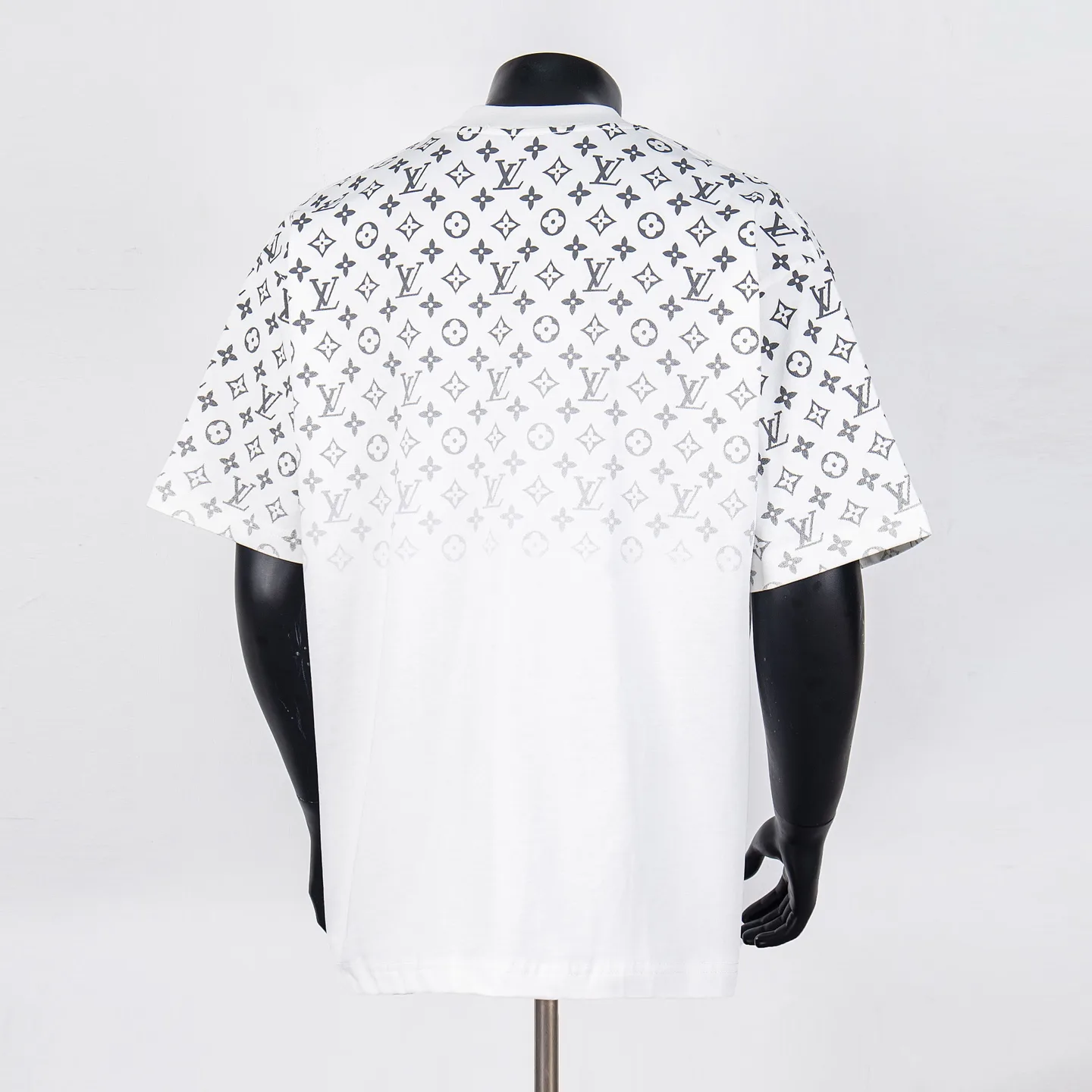 Monogram Gradient Print Cotton T-Shirt D11912698 — view 2