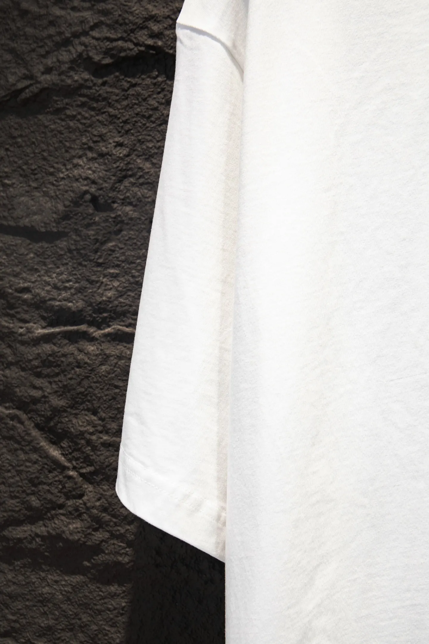 Oversized Distressed Cross Patch T-Shirt D14515370 — view 8