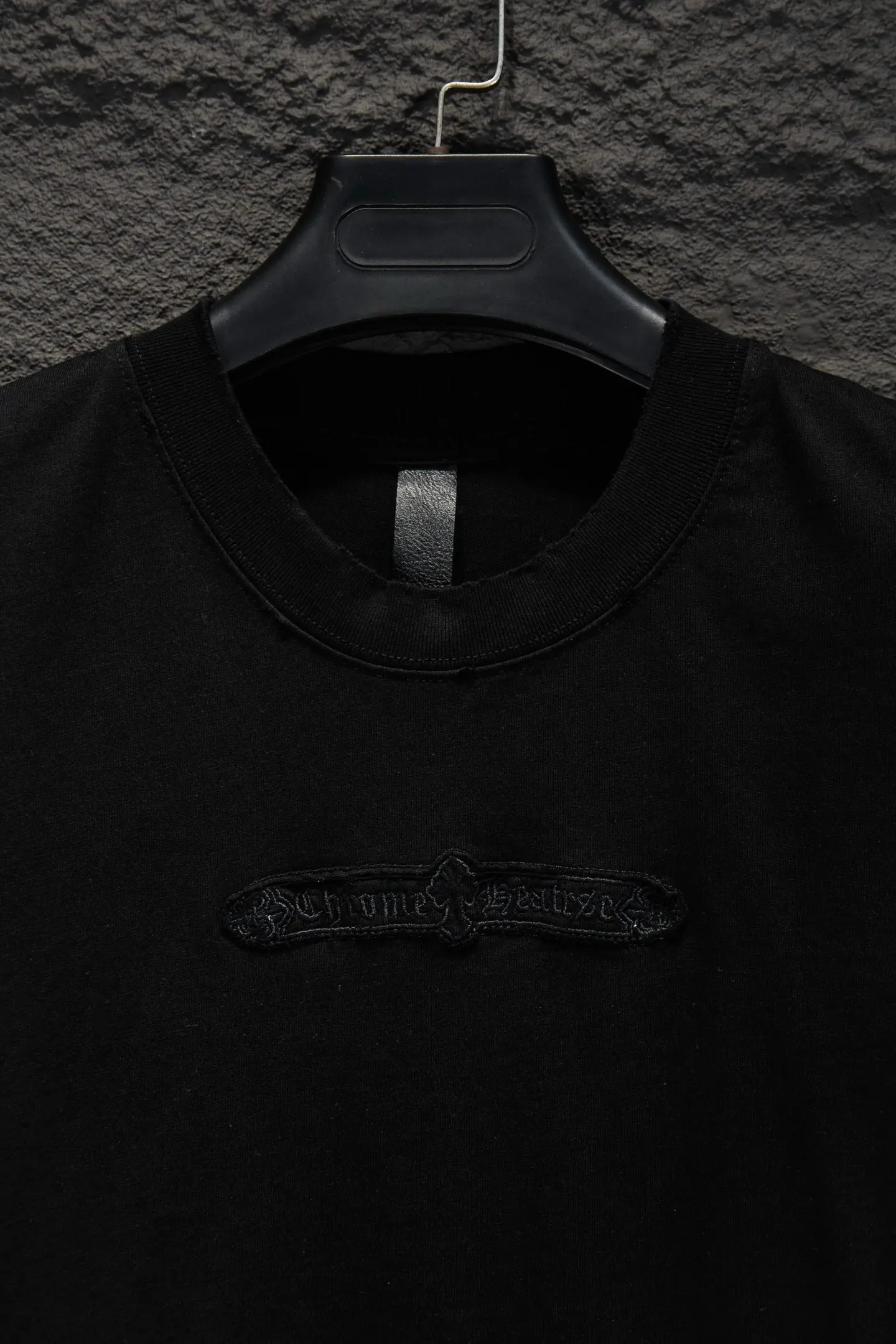 Embroidered Distressed Oversized T-Shirt D14515368 — view 3