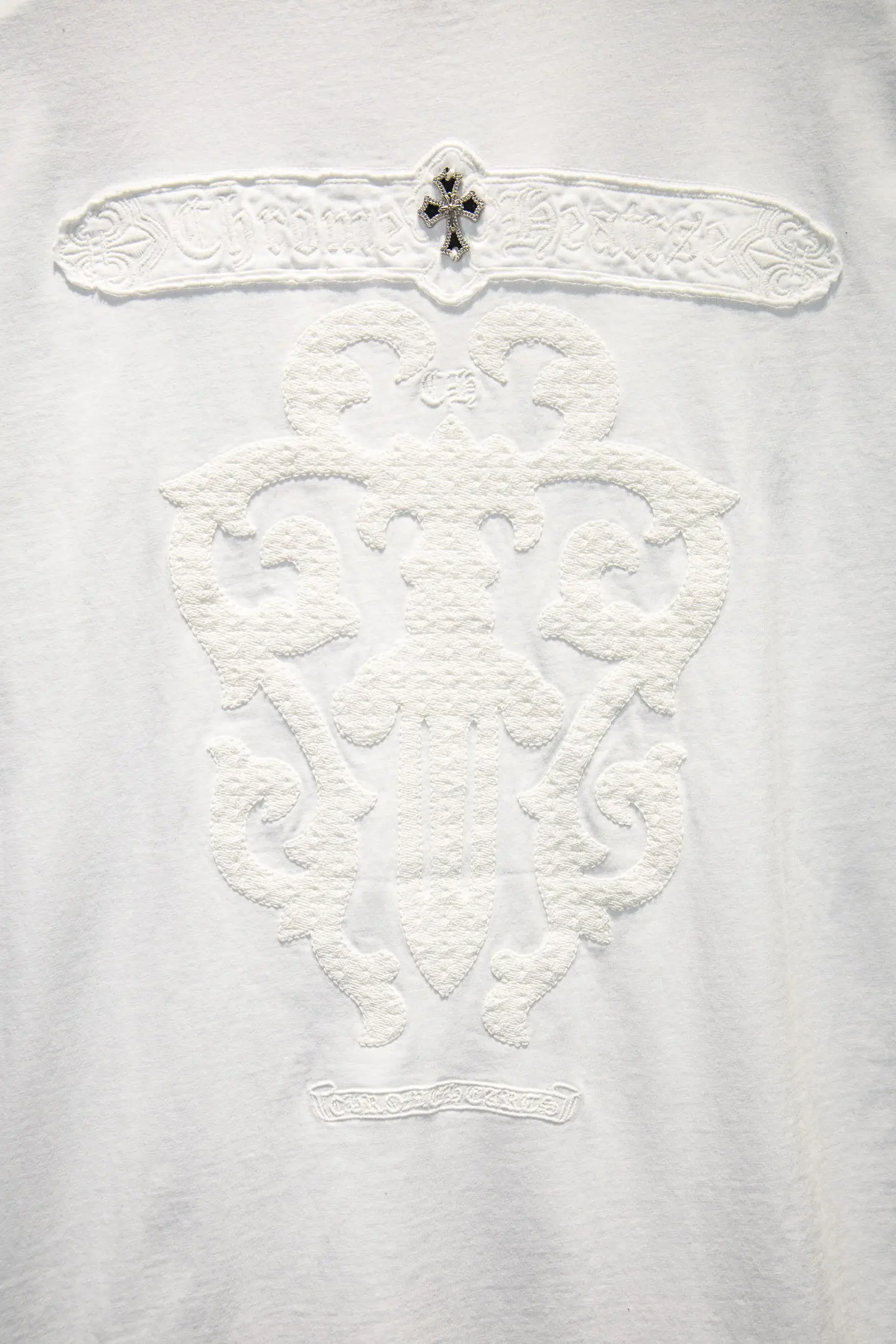Distressed Embroidered Oversized T-Shirt D14515369 — view 5