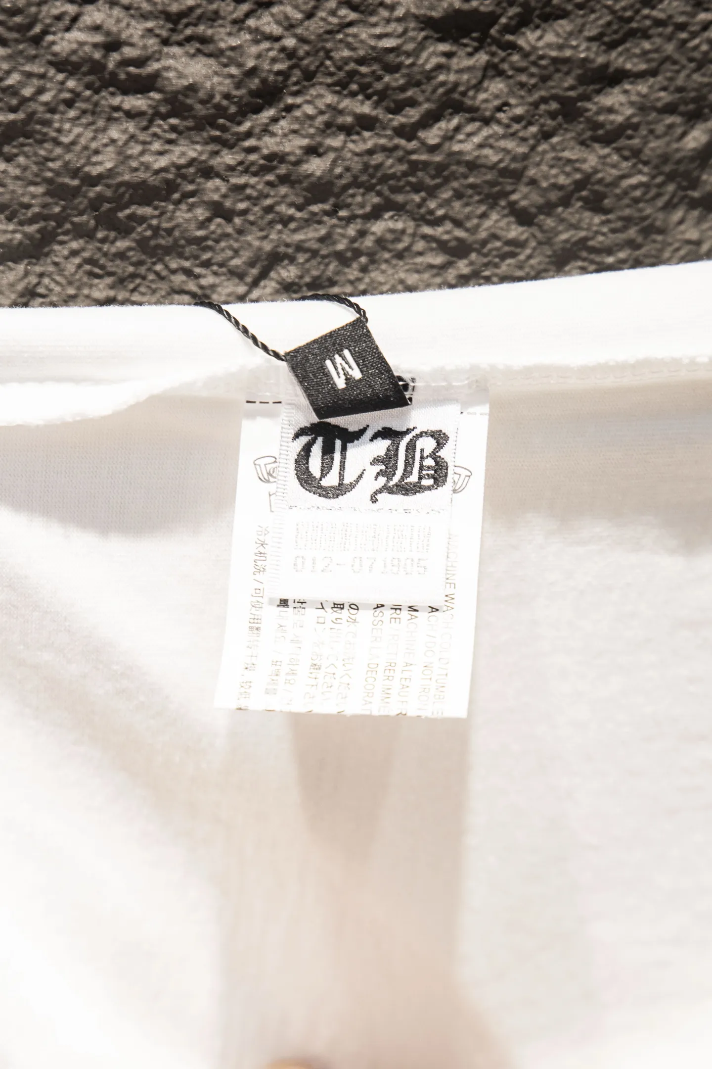 Distressed Logo Patch Oversized T-Shirt D13515366 — view 9