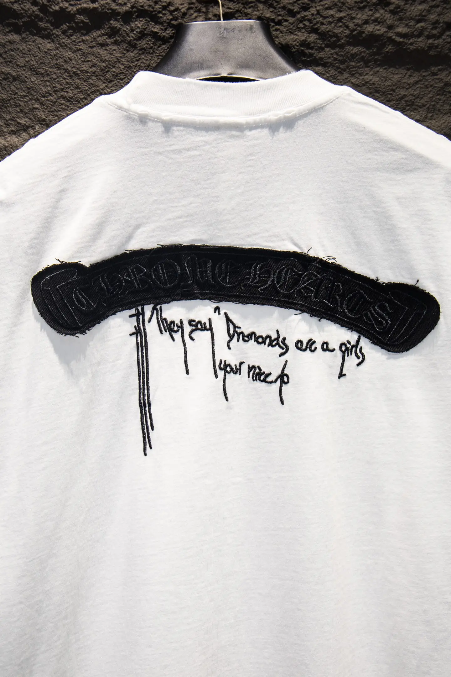 Embroidered Patch Oversized Cotton T-Shirt D13515364 — view 5
