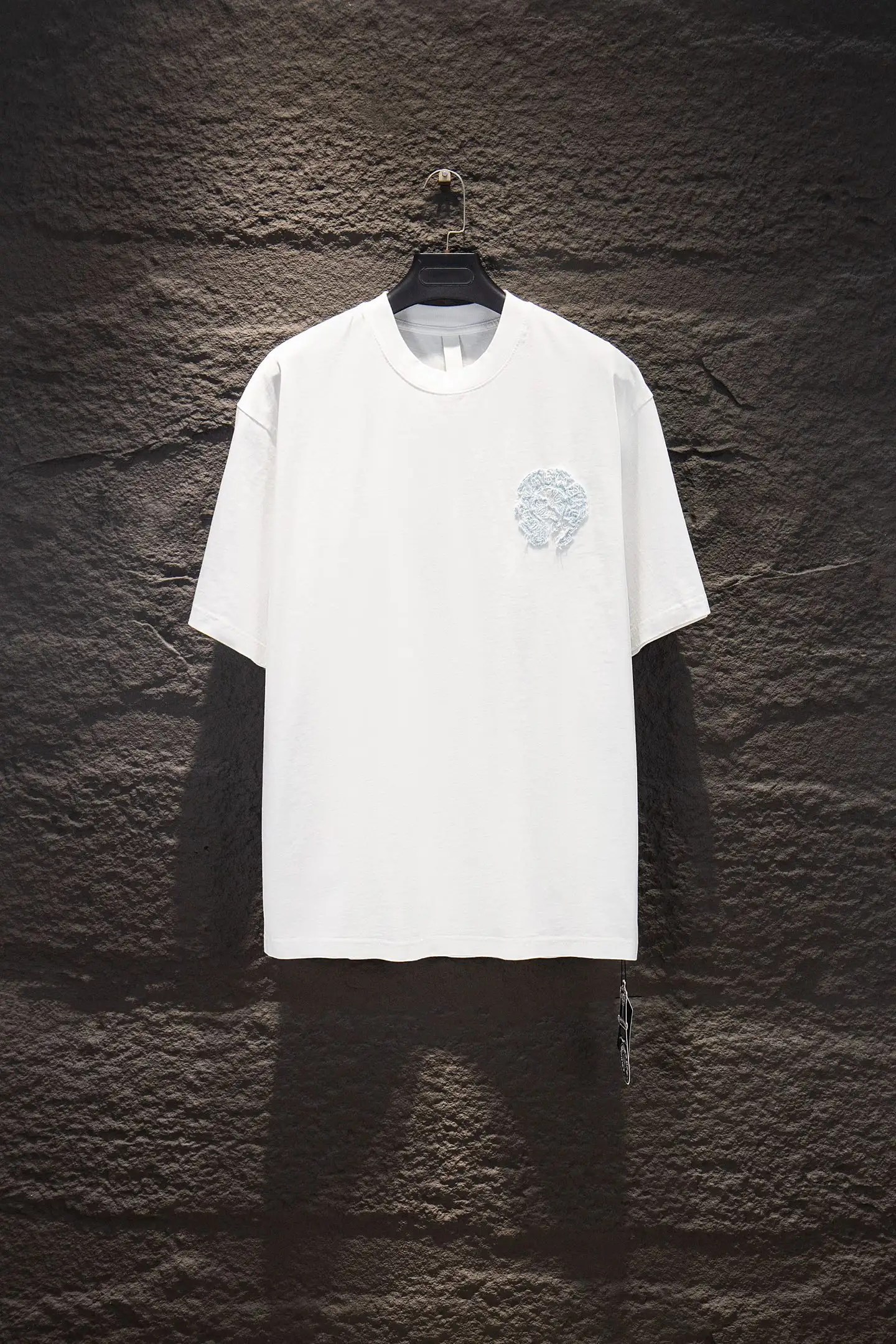 Embroidered Patch Oversized Cotton T-Shirt D13515360