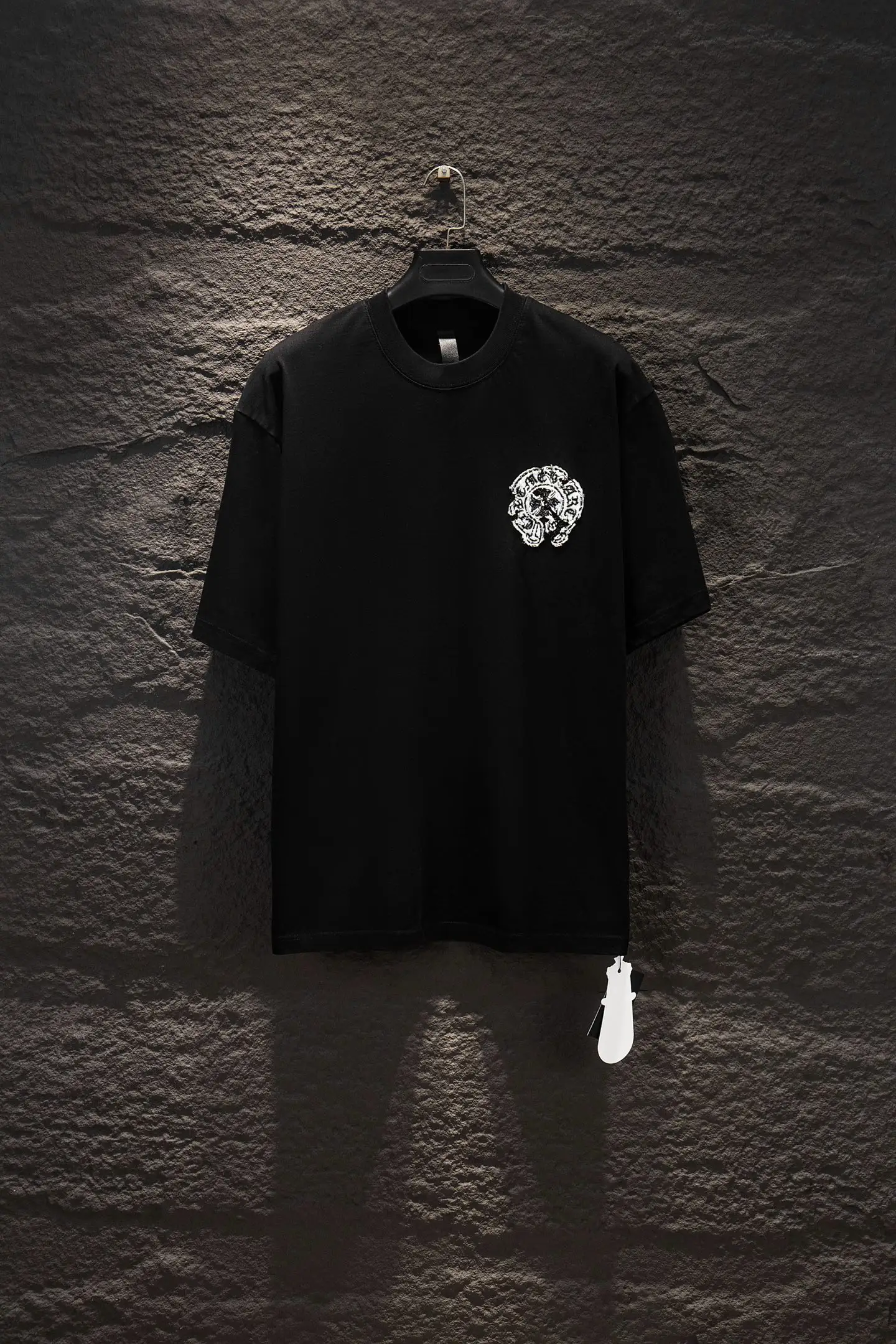 Embroidered Patch Oversized Cotton T-Shirt D13515361