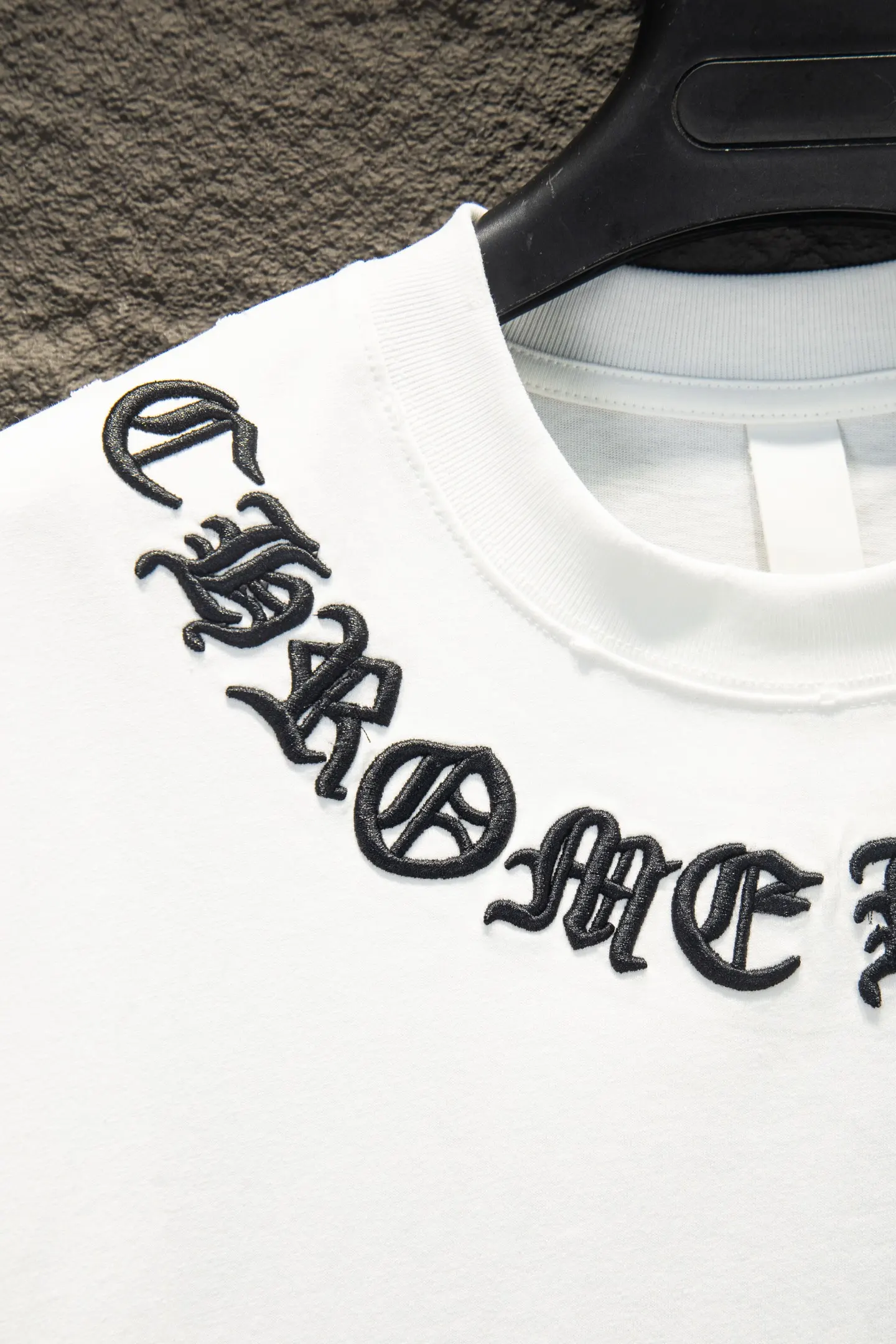 Embroidered Distressed Oversized T-Shirt D12515358 — view 5