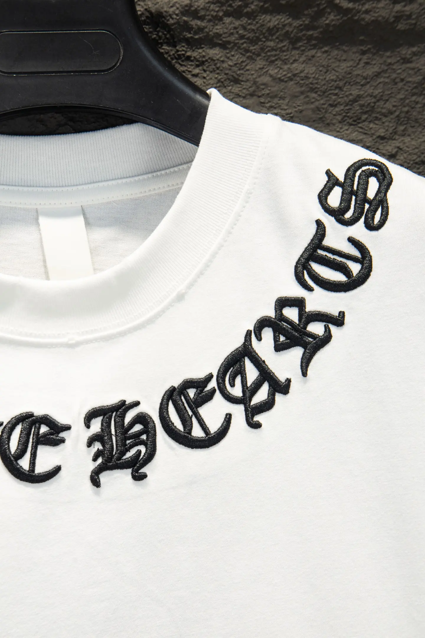 Embroidered Distressed Oversized T-Shirt D12515358 — view 6