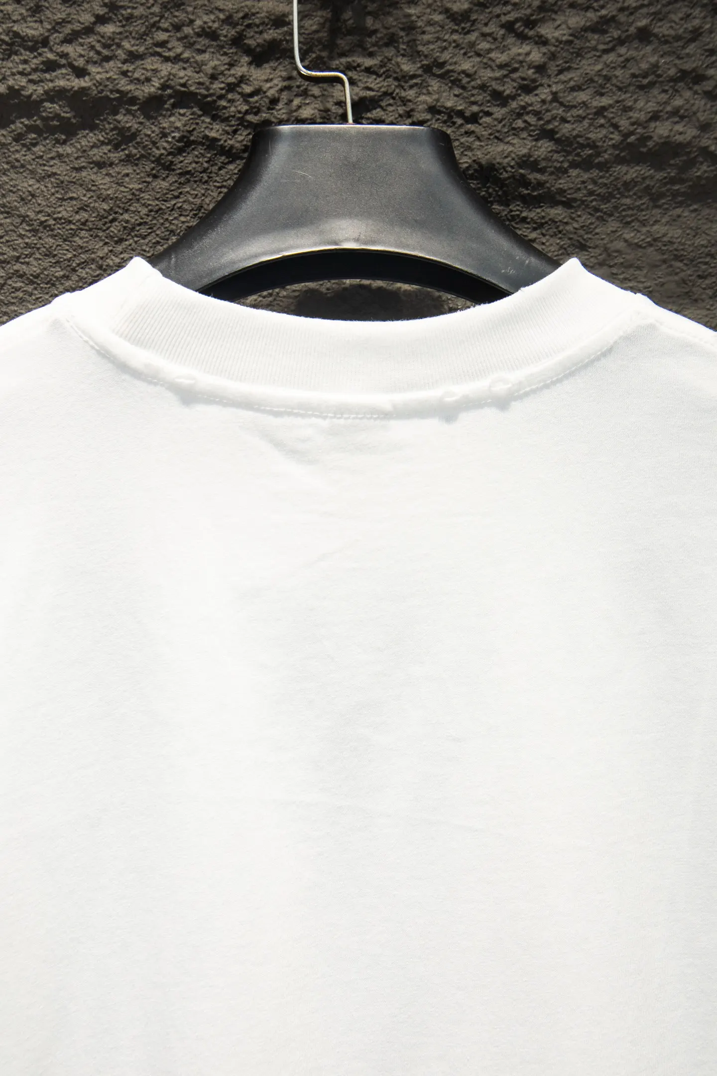 Embroidered Distressed Oversized T-Shirt D12515358 — view 7
