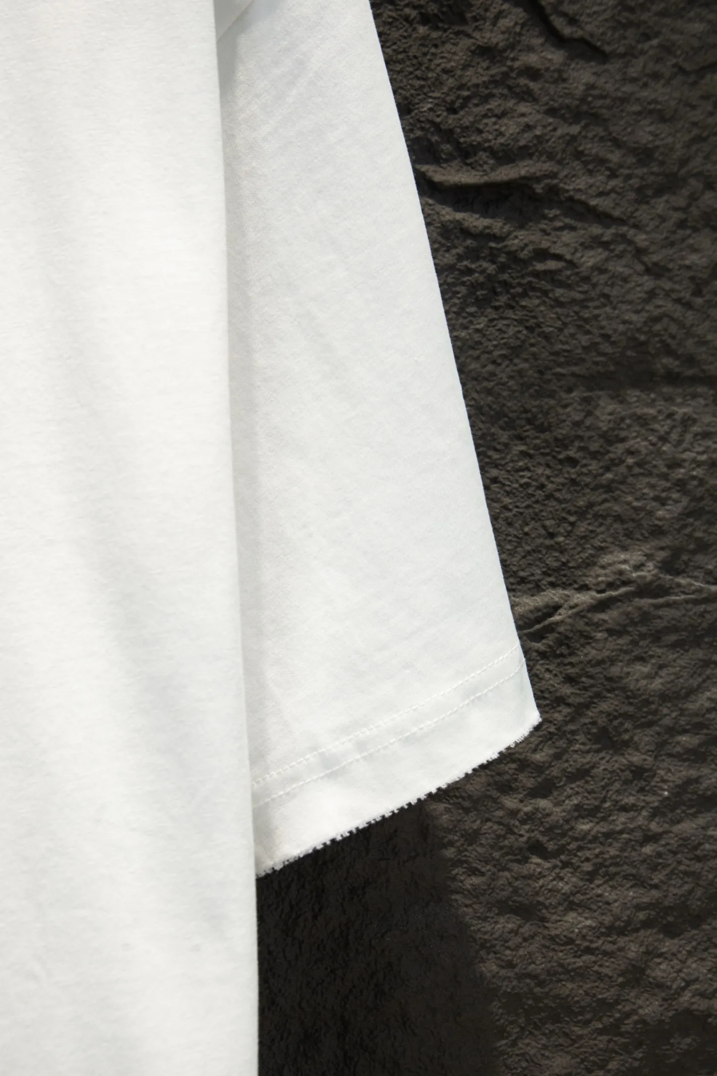 Embroidered Distressed Oversized T-Shirt D12515358 — view 8